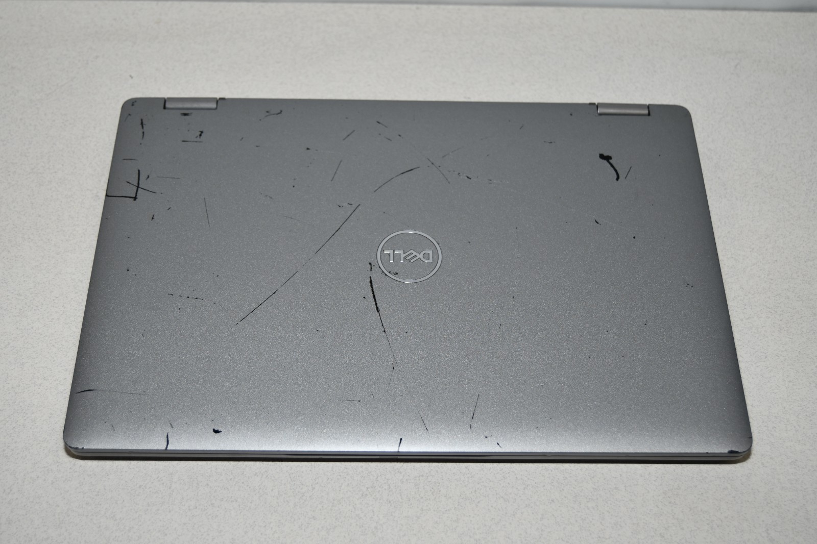^ Dell Latitude 5310 2 IN 1 13.3″ Laptop i5-10310U @ 1.70GHz 16GB Ram No #X6501