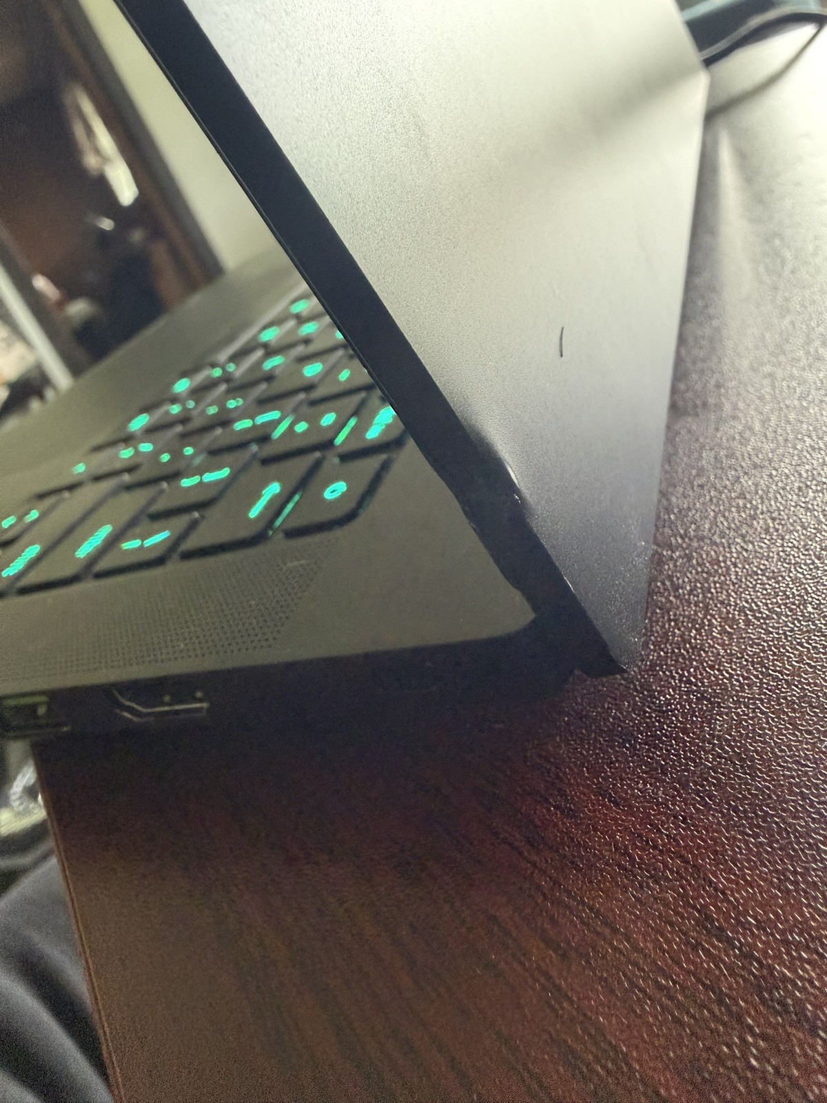 2023 Razer Blade 14 RZ09-0482 Ryzen 9 7940HS Radeon RTX 4070 16GB 1TB QHD+ 240Hz