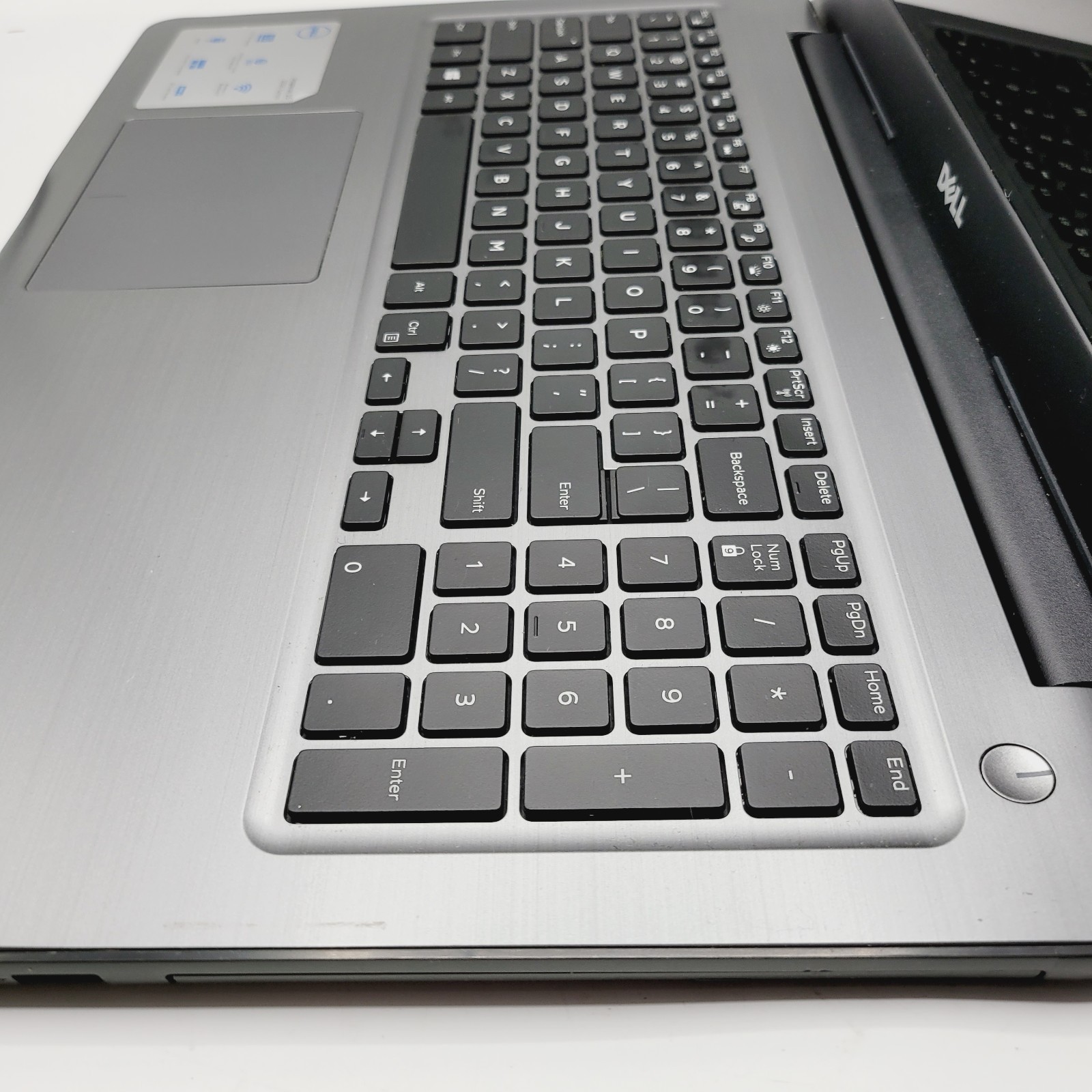 Dell Inspiron P66F Core i5-7th Gen No RAM No HDD 15.6″ – FOR PARTS