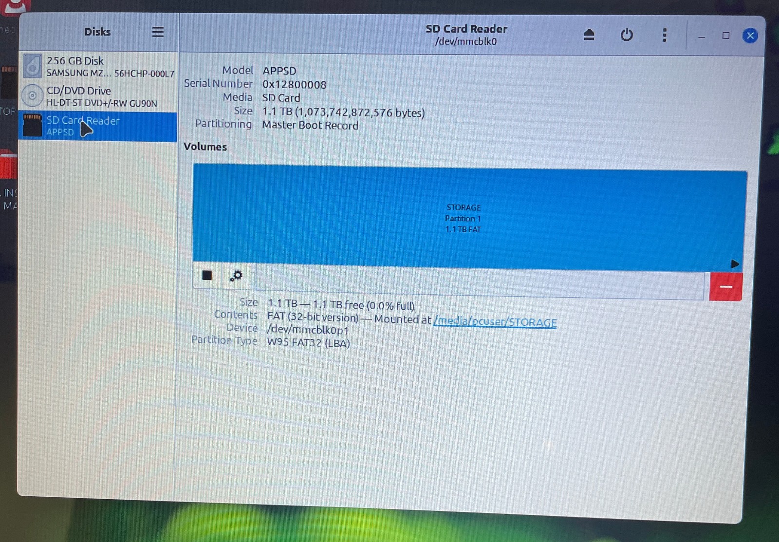 DELL INSPIRON 15-3537 Laptop 15″ i3 256gb+1tb Linux Mint 22.3-extras-15