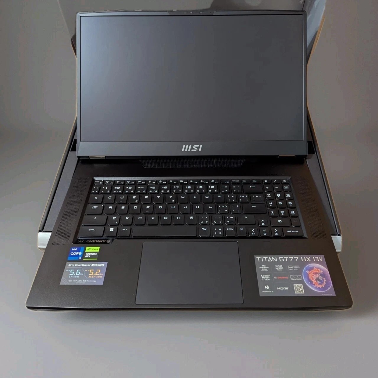 Msi Titan GT77 HX 13VH 17.3 4K HDR 13980HX 64GB 2TB NVidia 4080 RTX