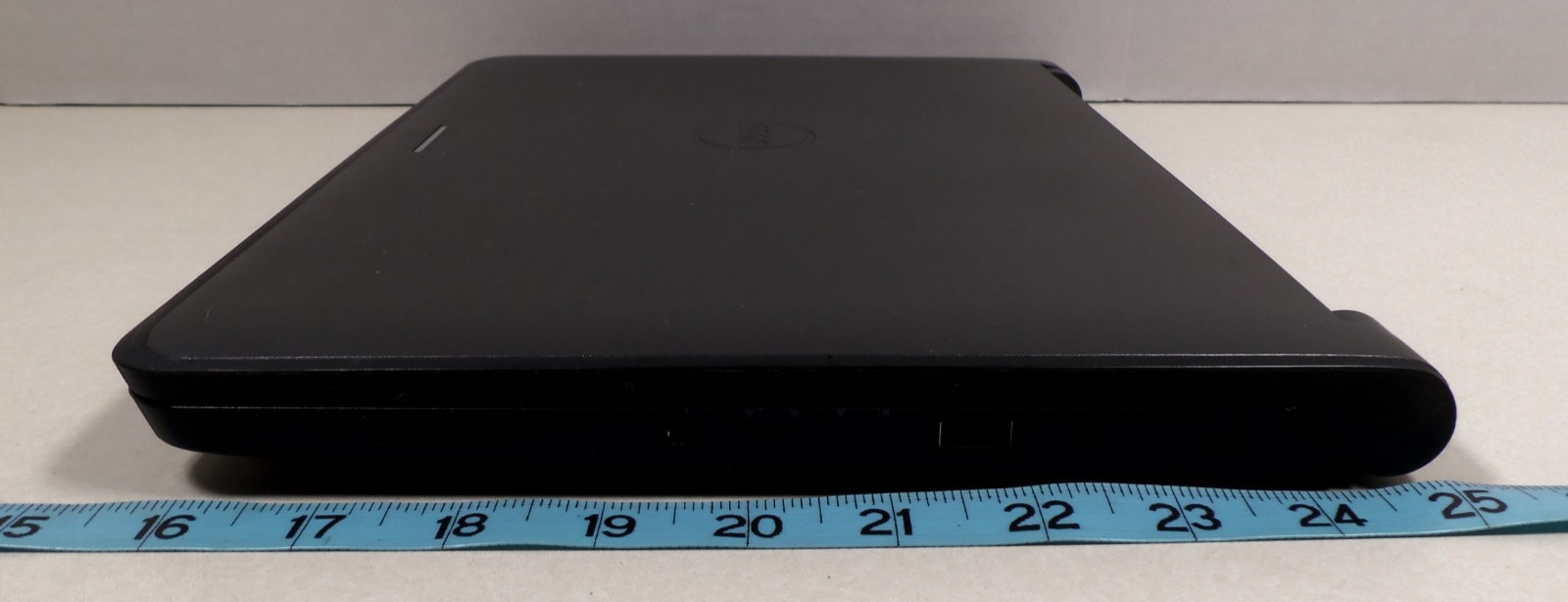 Dell Latitude 3340 Laptop Computer Intel Core i3-4005U 1.70GHz 4GB RAM NO HDD