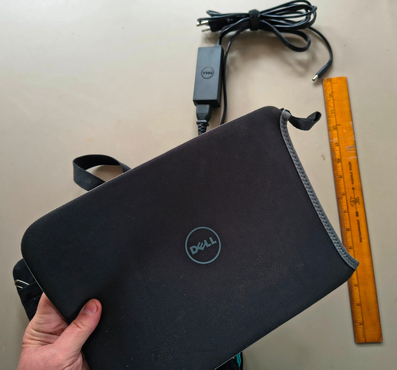 11.6″ RED Dell Inspiron 3000 series Intel 3168 * VG COND w 2 cases * Windows 10
