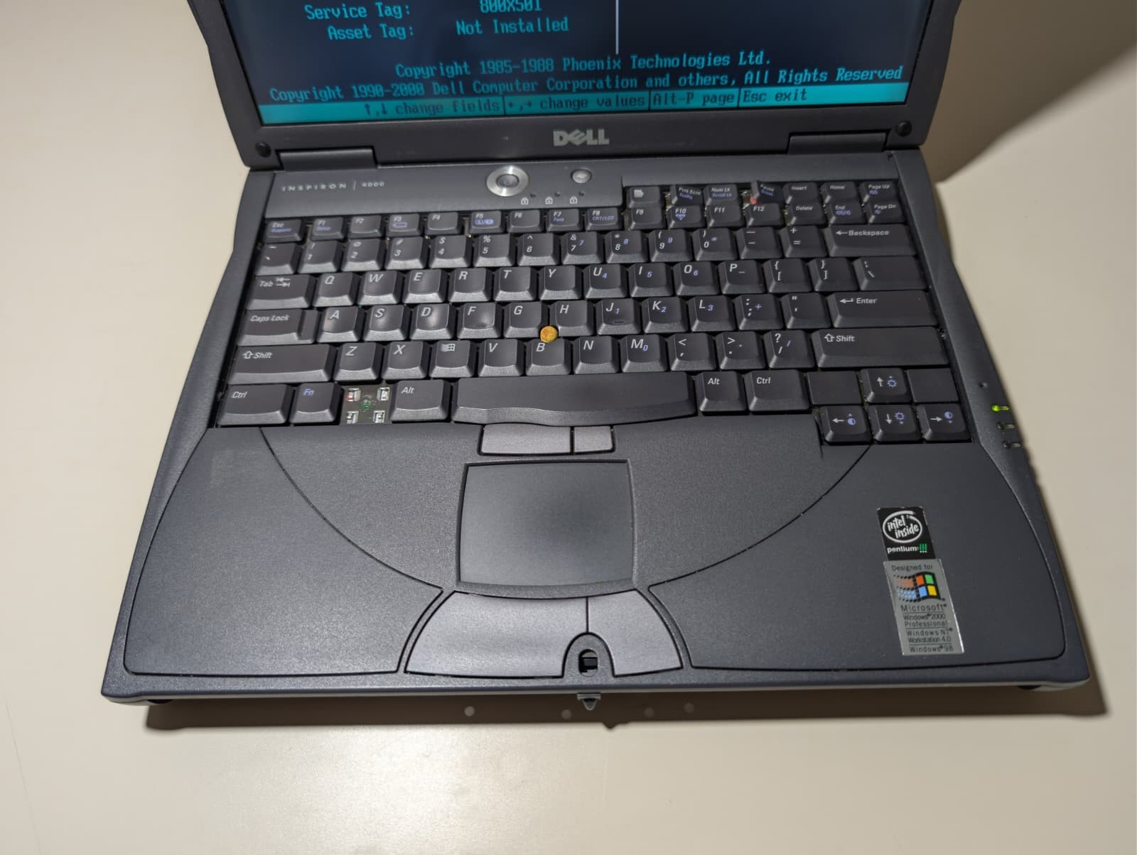 Read! Dell Inspiron 4000 | Intel Pentium III 256MB RAM | Boot To Bios | No Batt