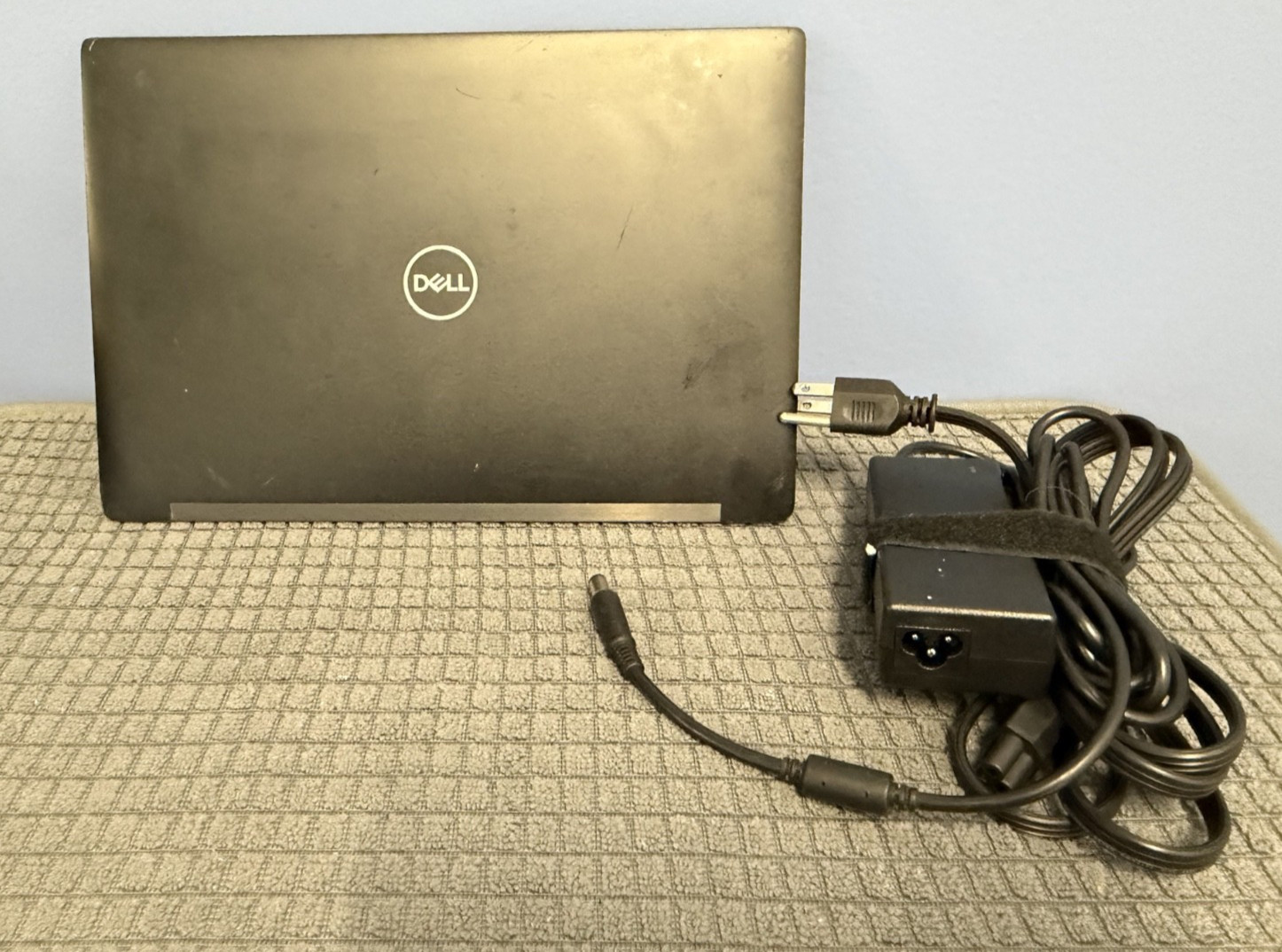 Dell #2 Latitude 7390 | i7-8650U @ 1.9GHz | 16GB NO OS