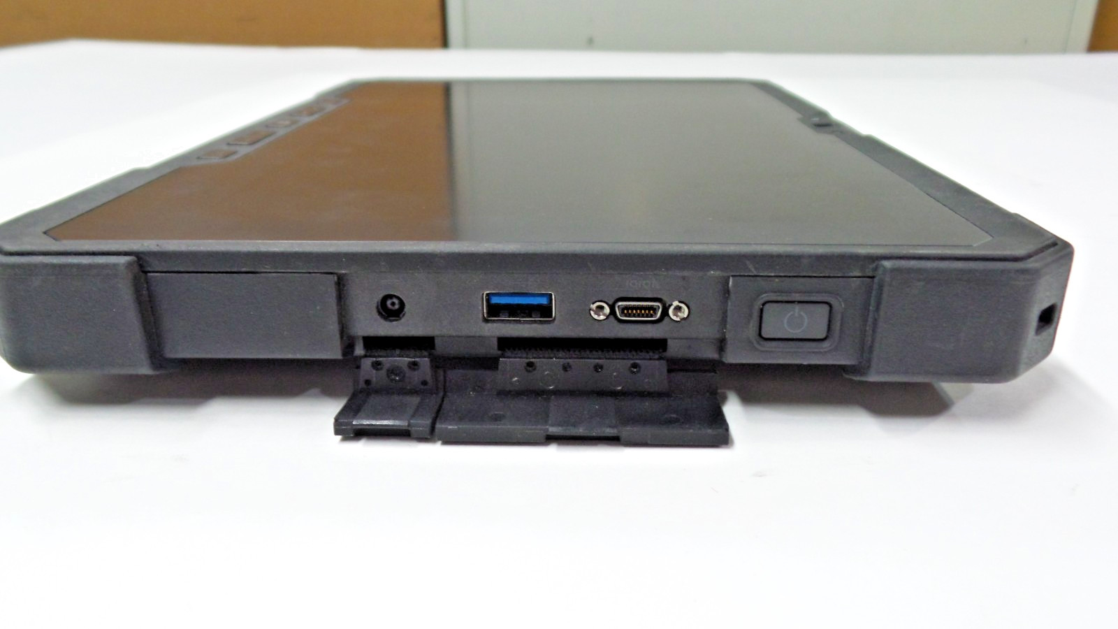 DELL Latitude 7202 Rugged Tablet 11.6″ TouchScreen 8GB RAM / NO BOOT – NO STYLUS