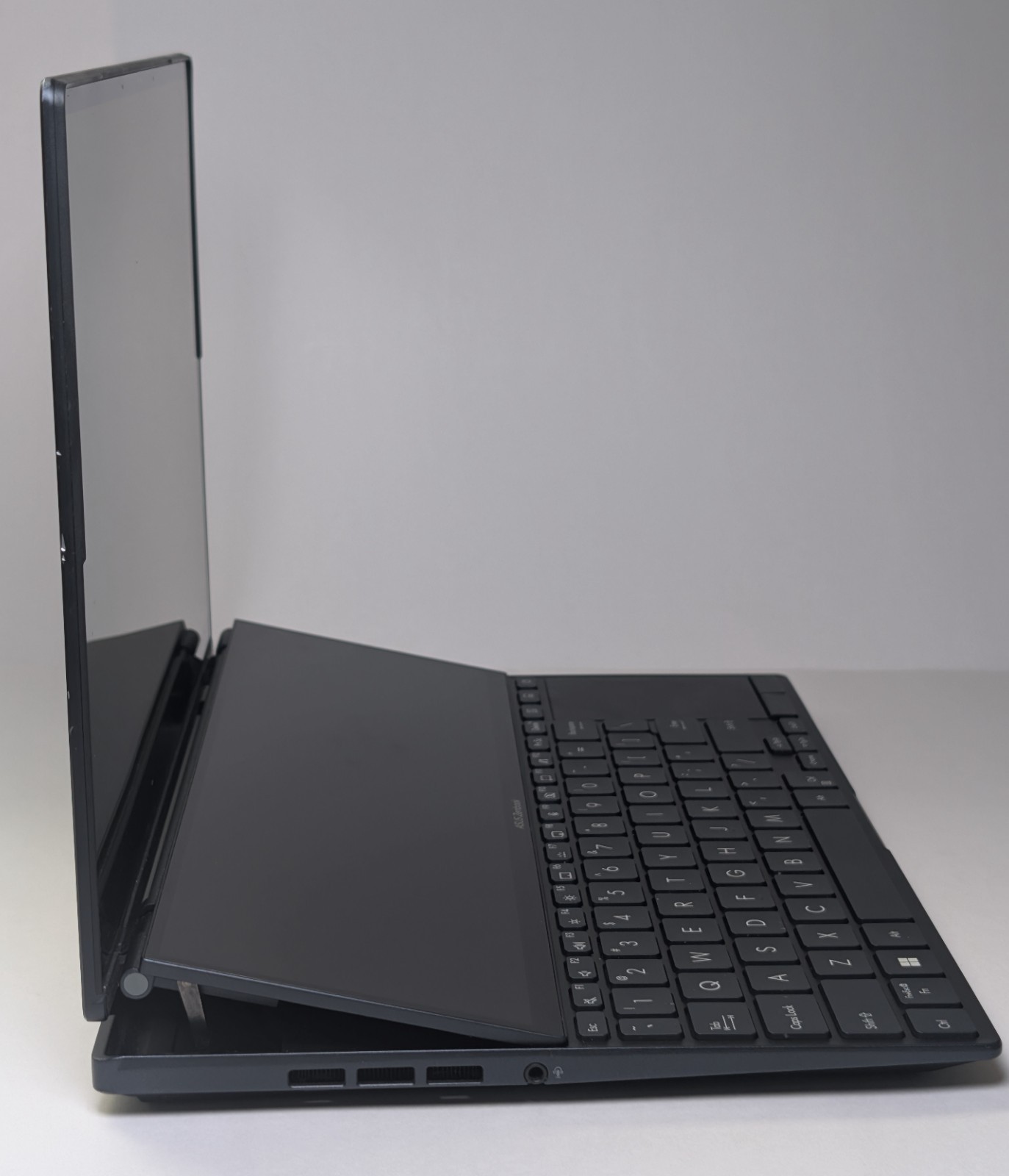ASUS Zenbook Duo UX8402ZA Touch Dual Screen i7 32GB 1TB Win11. ~42B~