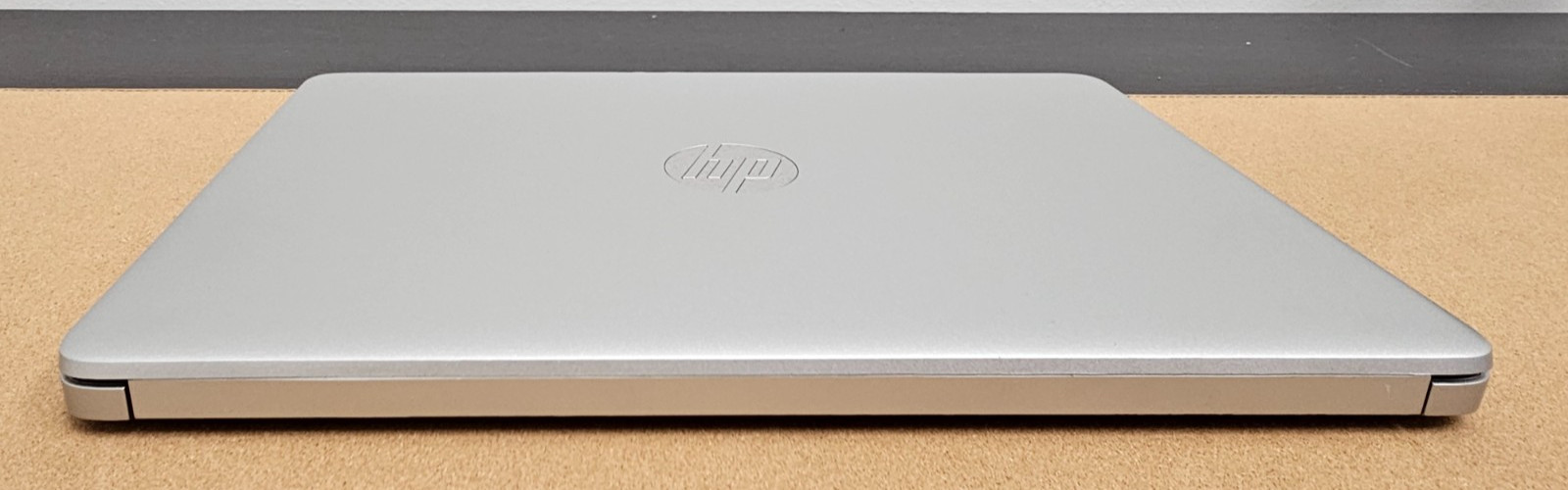 HP Laptop PC 14-dq2043cl i3-1125G4 FHD N-T 8GB Ram 256GB Windows 11 Home