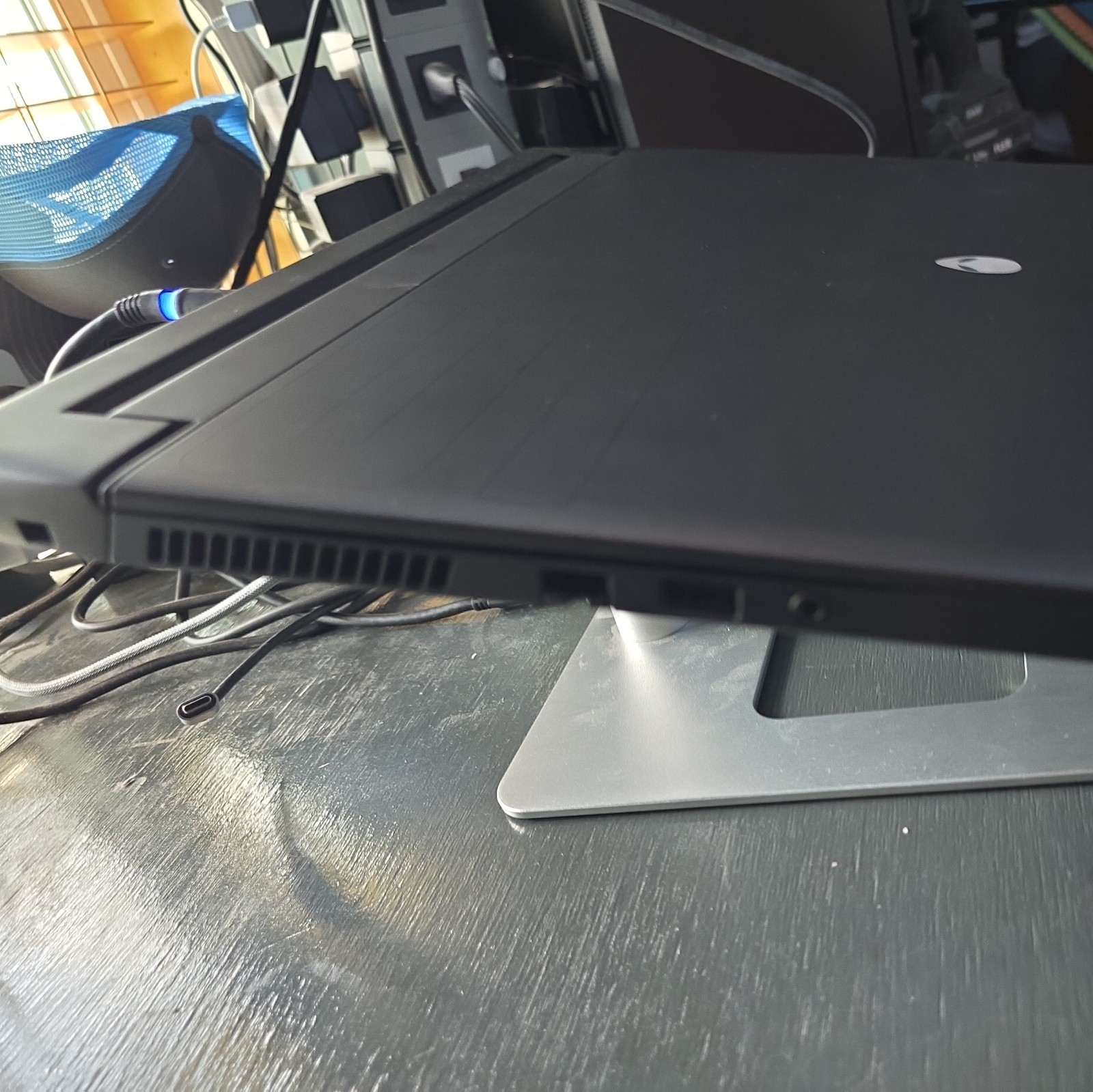 Alienware M15 R3 15.6″ – i7-10750H – 16GB – RTX 2070 SUPER – 512GB SSD