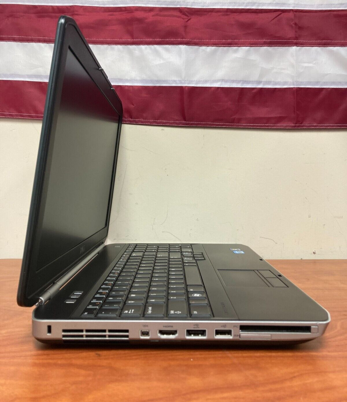 Dell Latitude E5520 Intel Core i5-2520M 8GB RAM 128GB SSD Windows 10 Pro *Read*