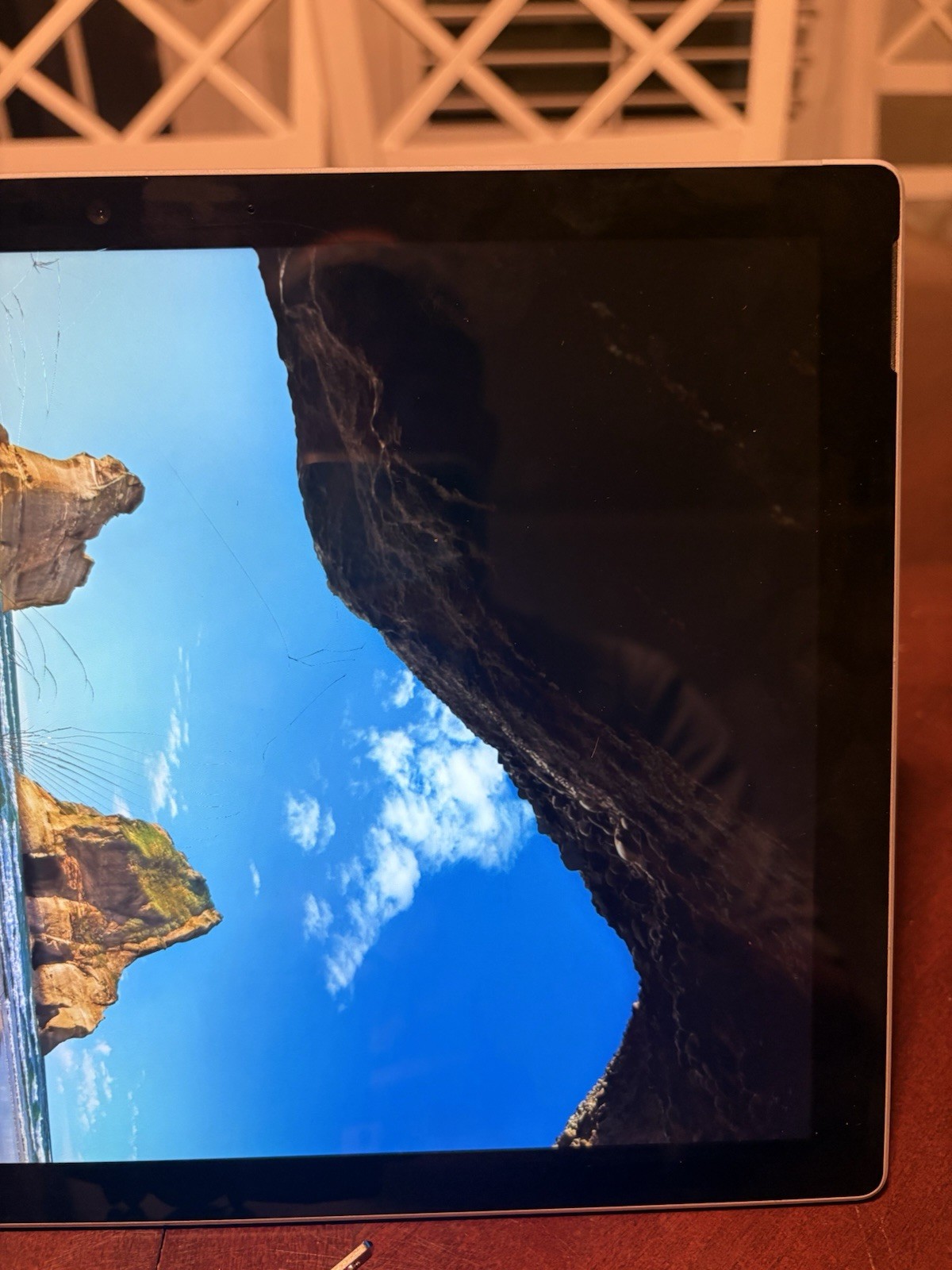 Microsoft Surface Pro 7 1866 I5 8GB 256GB Platinum – Touch Not Working.