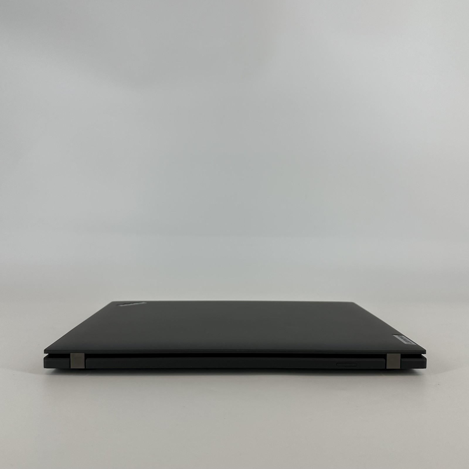 Lenovo ThinkPad T14 Gen 3 Black FHD+ 2.1 GHz i7-1260P 16GB 512GB SSD Very Good