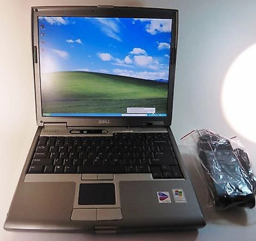 Dell 15″ D810 Laptop Windows XP Pro 32 SP3 – 9 pin Serial Port-RS232-AC Adapter