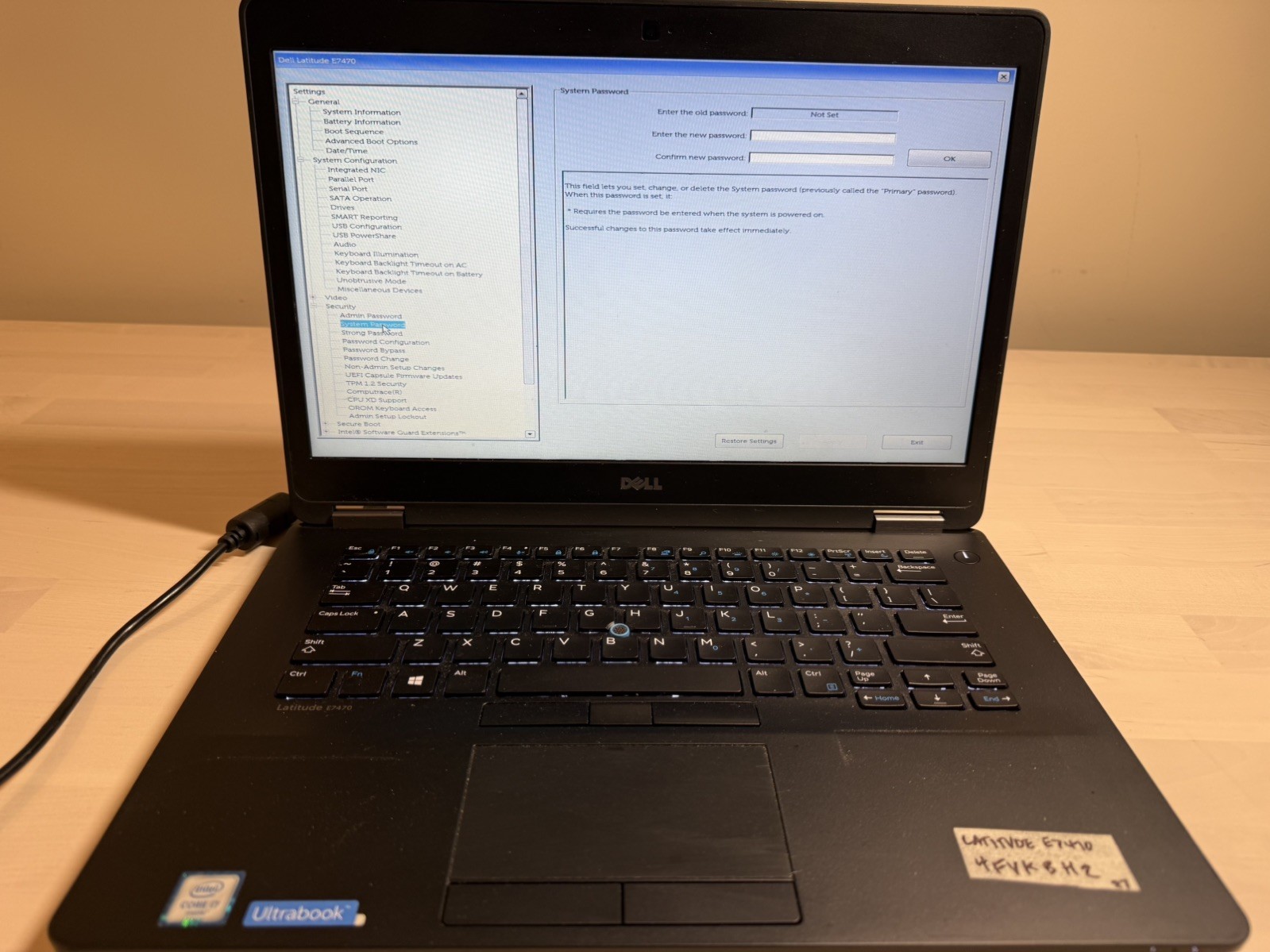 Dell Latitude E7470 Laptop Intel Core i7 6th Gen No HD/OS/AC Adapter