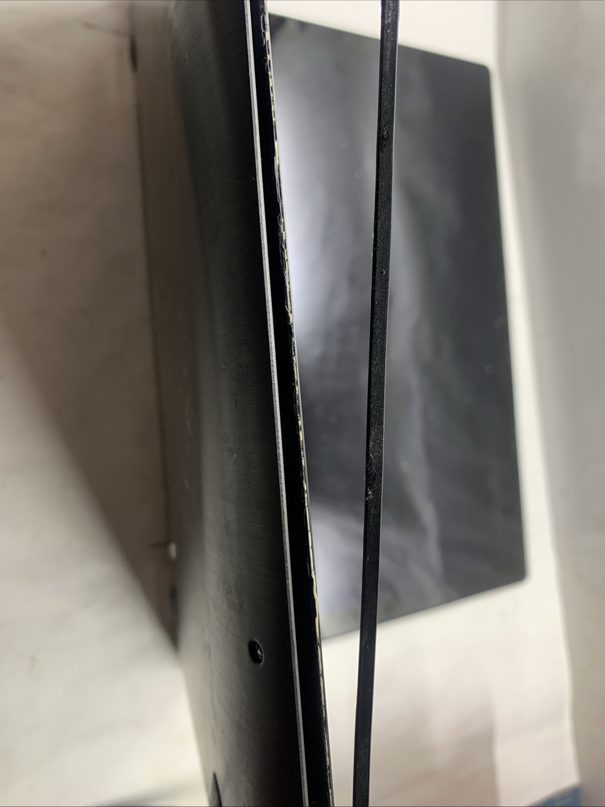 LENOVO EDGE 2 1580 FHD Touchscreen INTEL CORE I7-6500U 120GB 8GB NO OS – Read