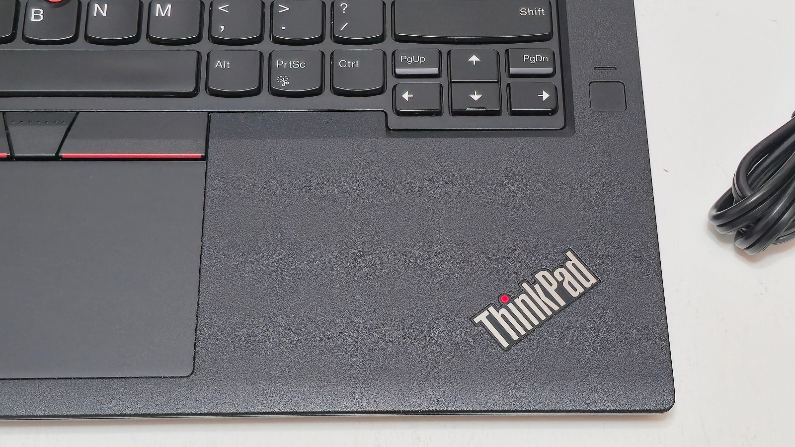 Lenovo ThinkPad T480 (i7-8th 32GB RAM 1TB SSD) 14″ Touch GeForce 2GB GPU – MINT