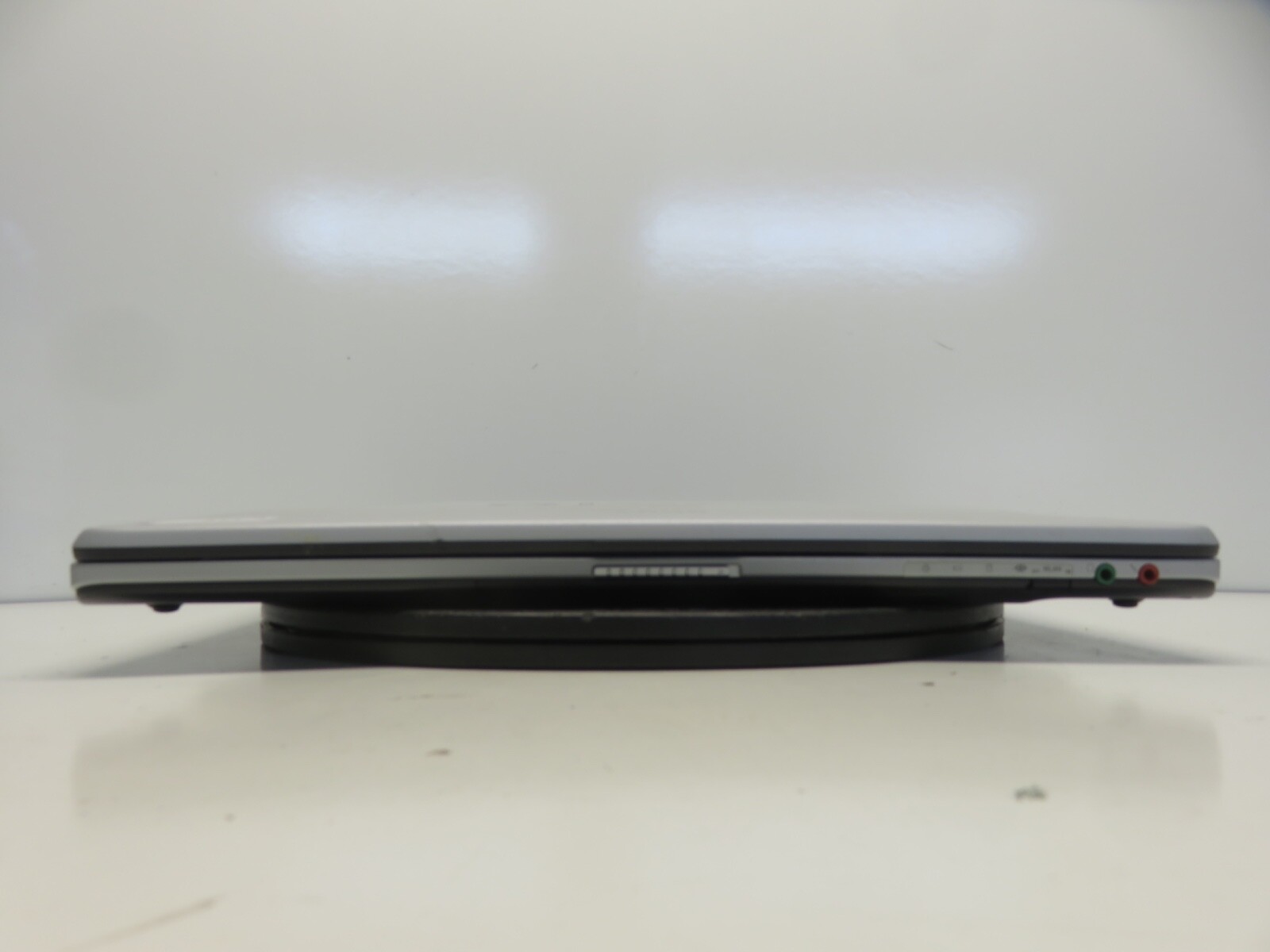 Sony Vaio VGN-FS740 PCG-702L Pentium M 740 1730MHz 512 MB NO HDD No Batt