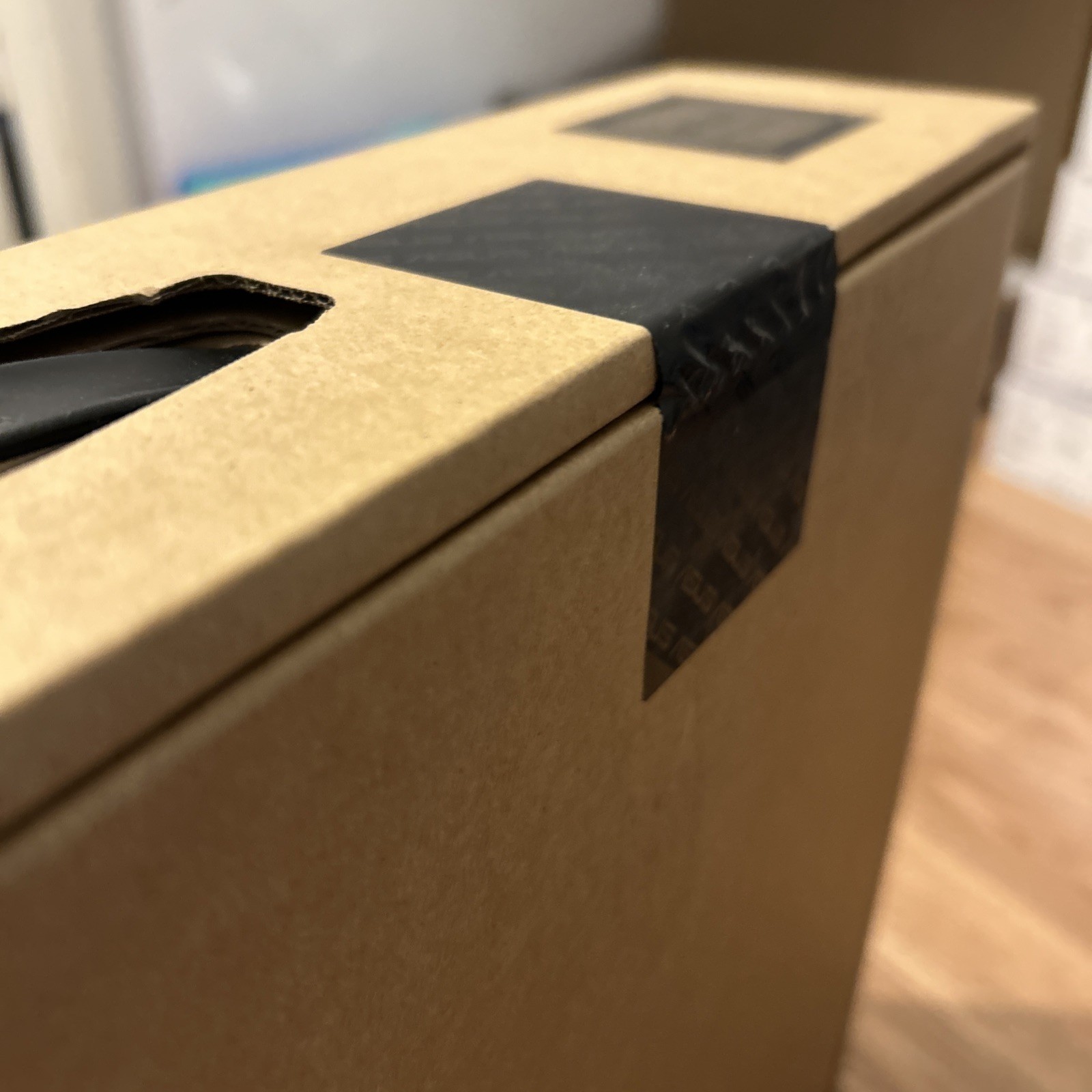 New ASUS TUF GAMING A16 16″ RYZEN 7 7445HS 16GB RAM 512GB SSD rtx 4050