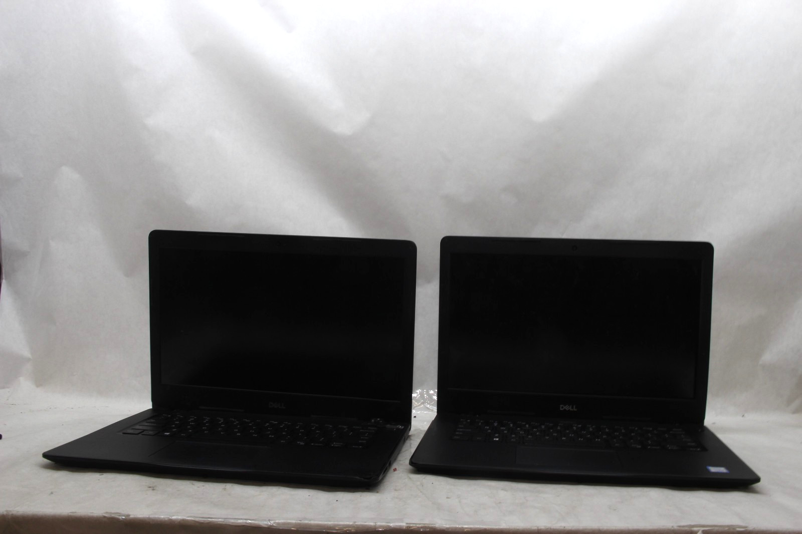 Lot of 2 Dell Latitude 3490 14″ Laptops Intel i5 No RAM NO SSDS AS-IS