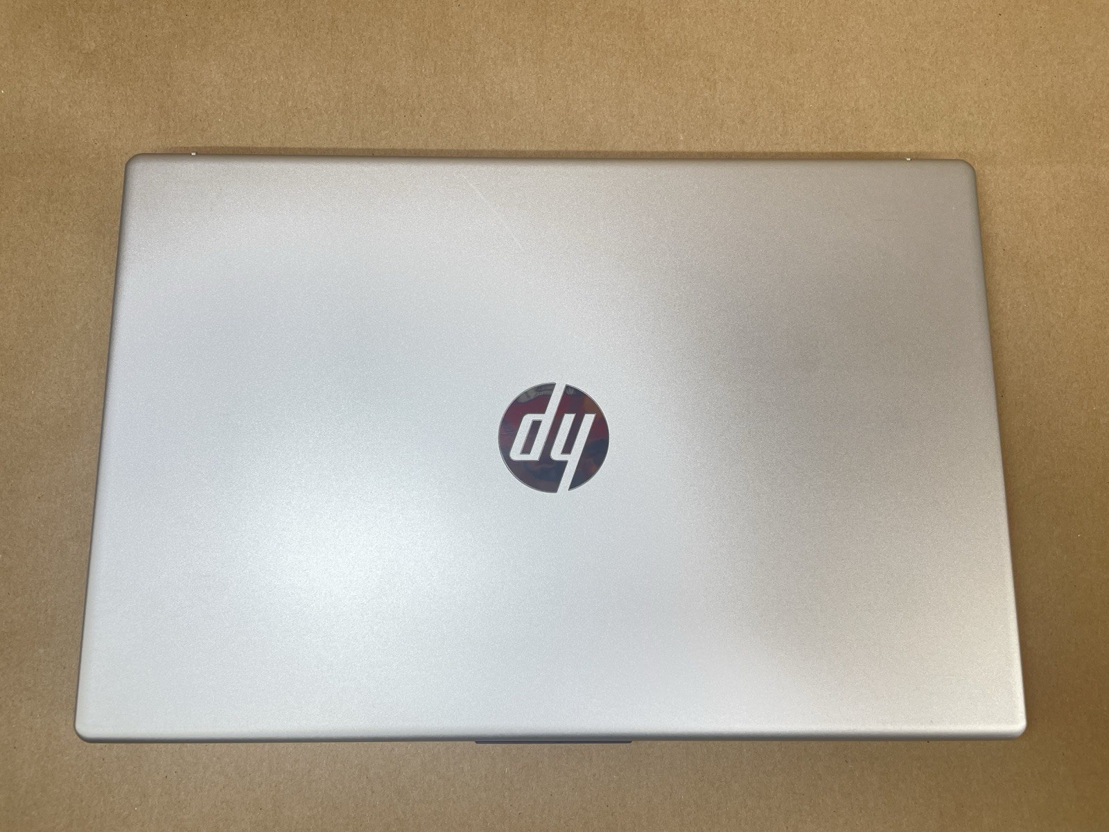 HP 15-fd0095wm 15.6″ i5-1235U@1.30GHz 16GB 512GB SSD Win11 Pro