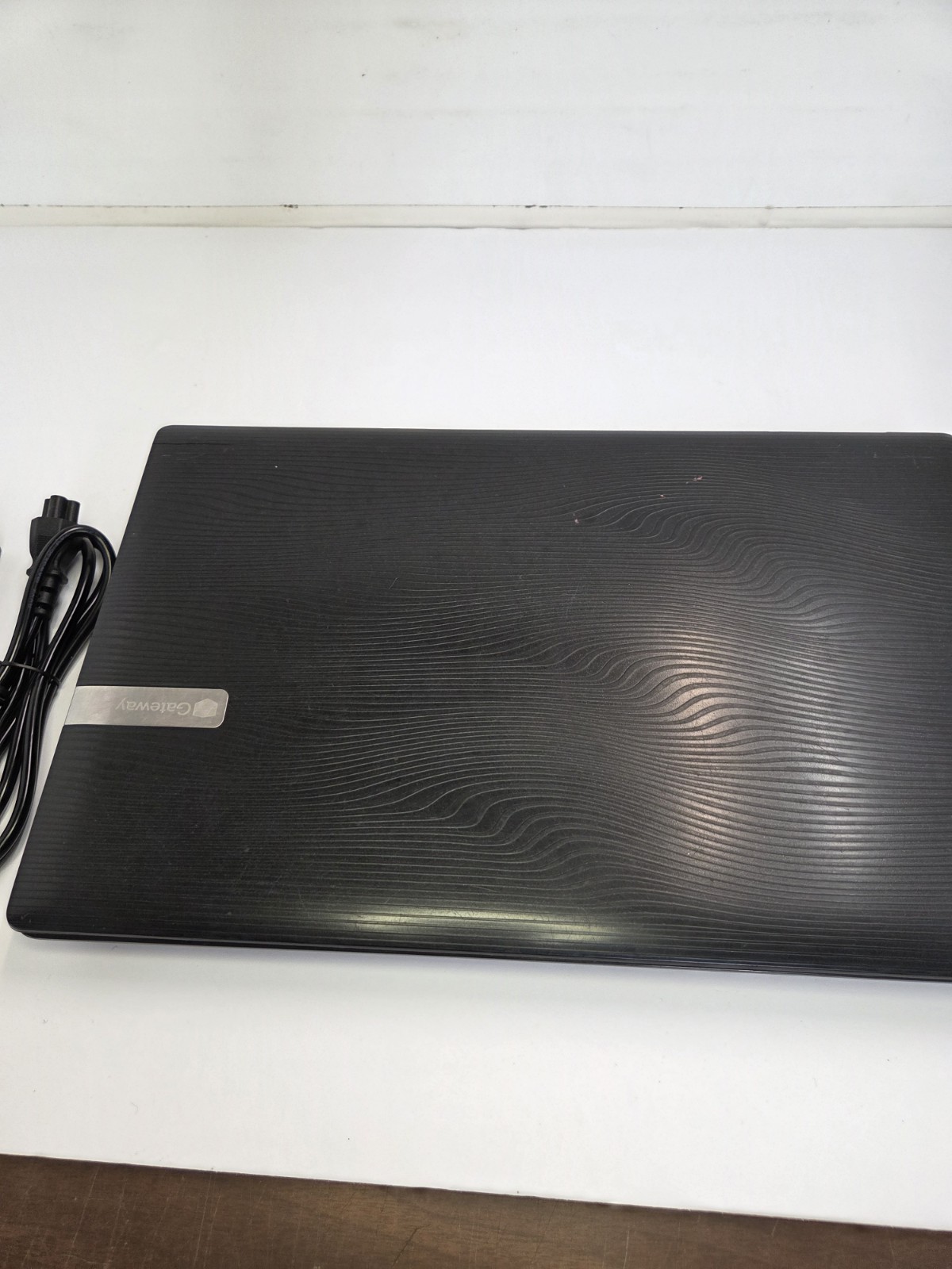 Gateway PEW91 – NV55C03u – 15.5” Laptop – UNTESTED New Power Supply
