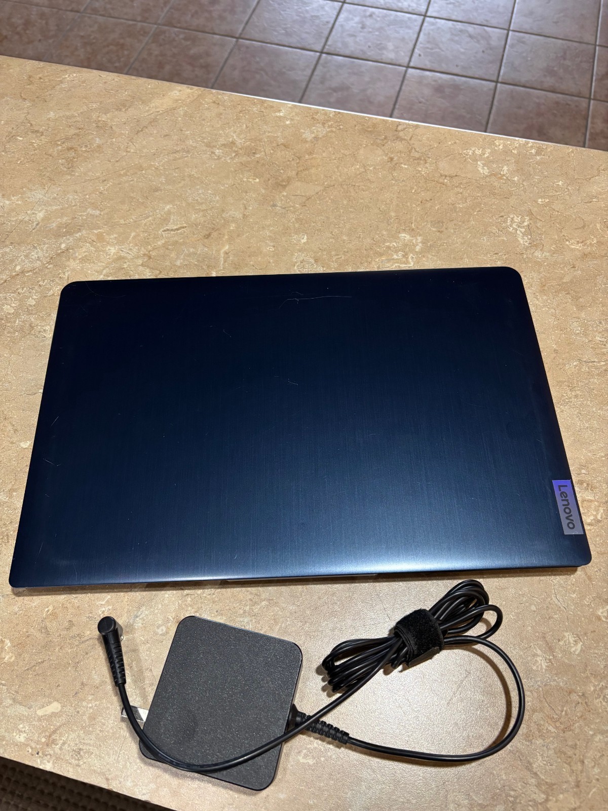 Lenovo IdeaPad 3 15ITL6 15.6″ Core i5-1135G7 8GB 256GB Nvme SSD – Abyss Blue