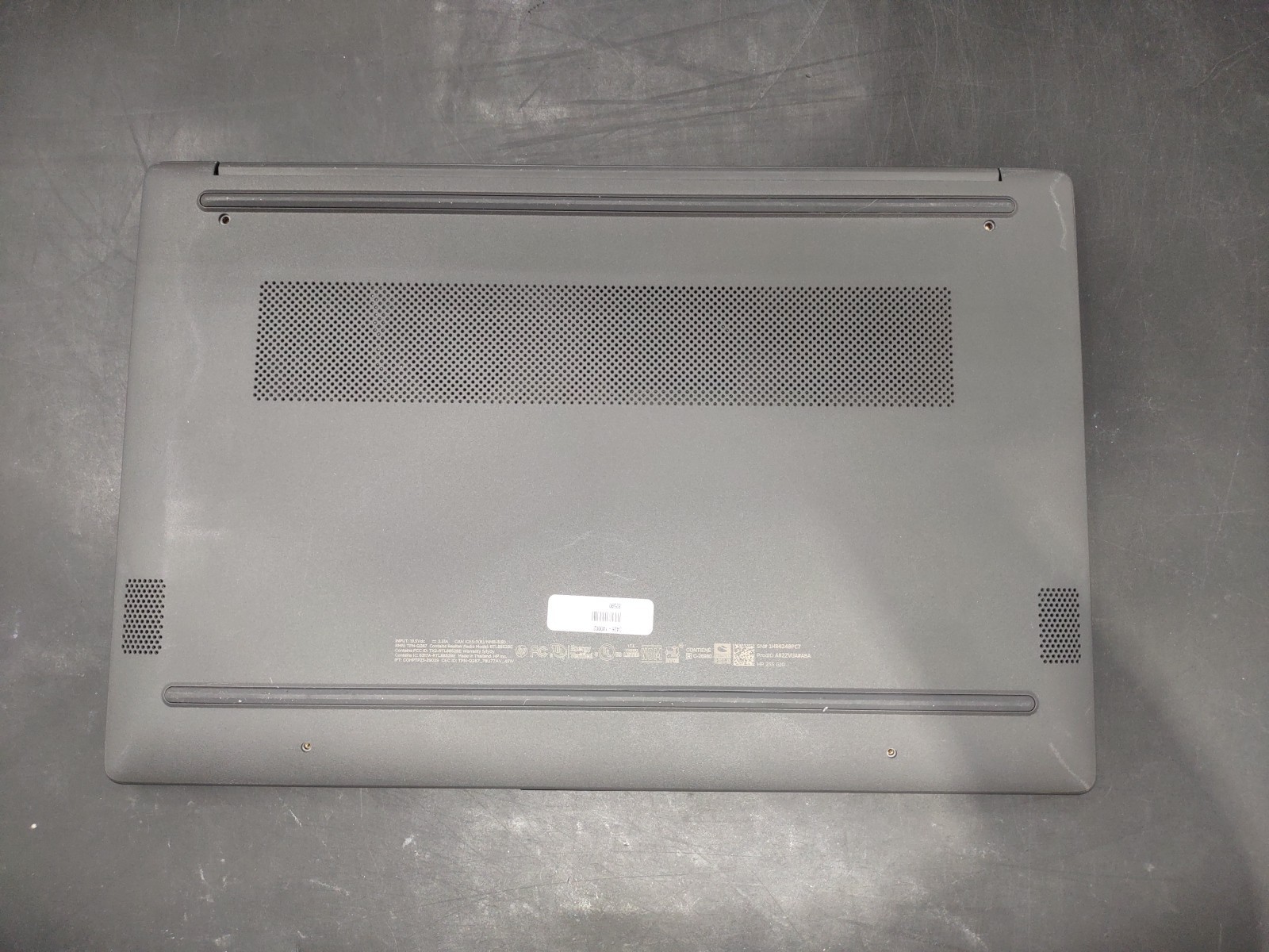 HP 255 G10 AMD Ryzen 7 7730U @ 2.0GHz 64GB RAM 1TB NVME NO OS