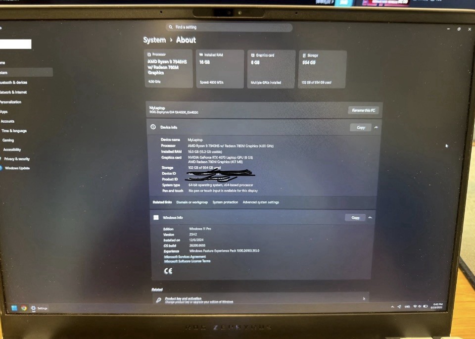ASUS ROG Zephyrus G14 Ryzen 9 7940HS RTX4070 2023 Moonlight White