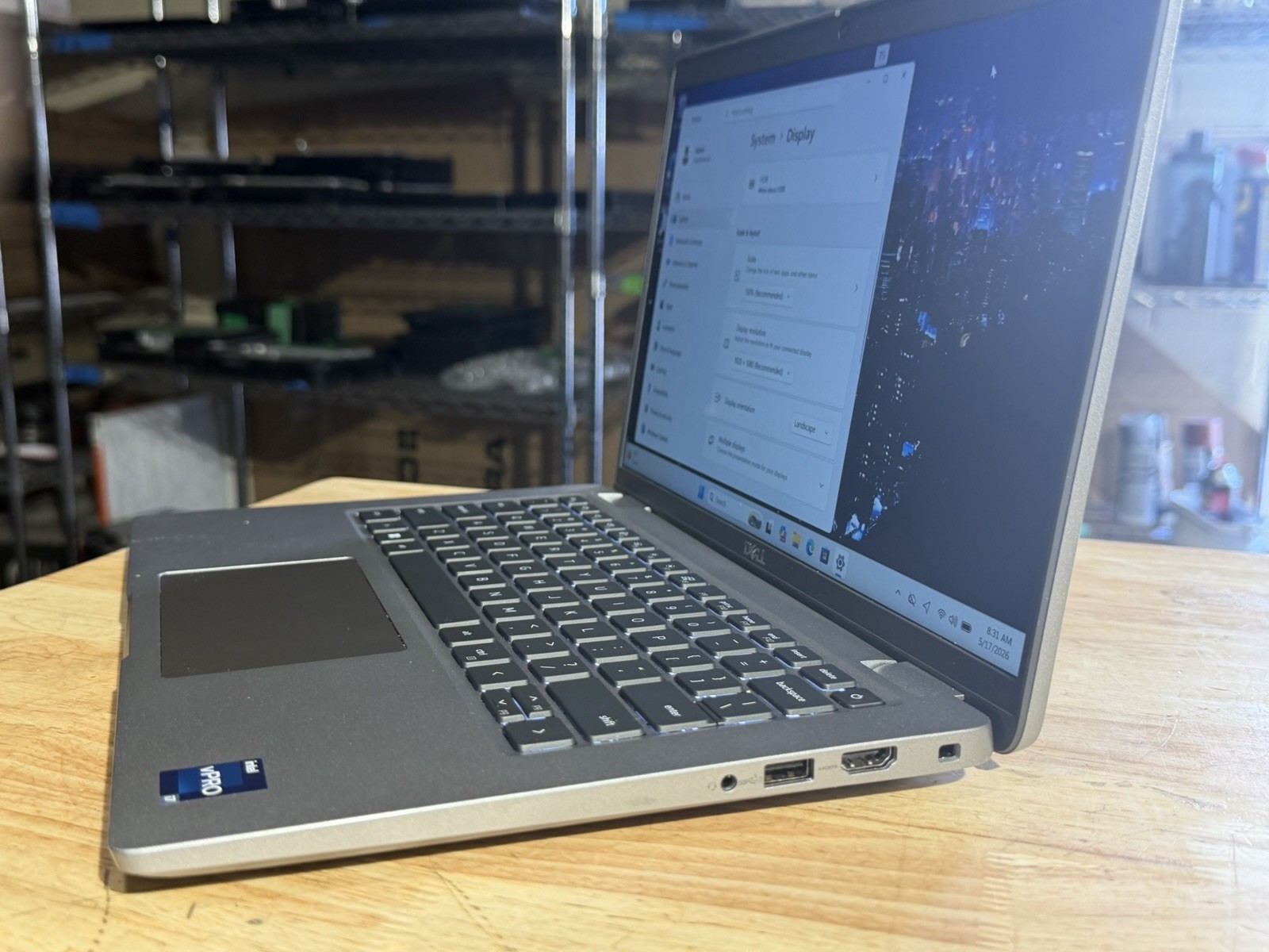 Dell Latitude 5440 Laptop i7-1370p 8GB Ram 256 SSD Win 11 Pro + Libre Office