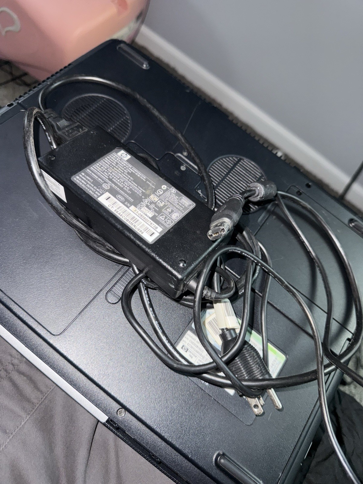 HP Pavillion – zv6000 – For parts