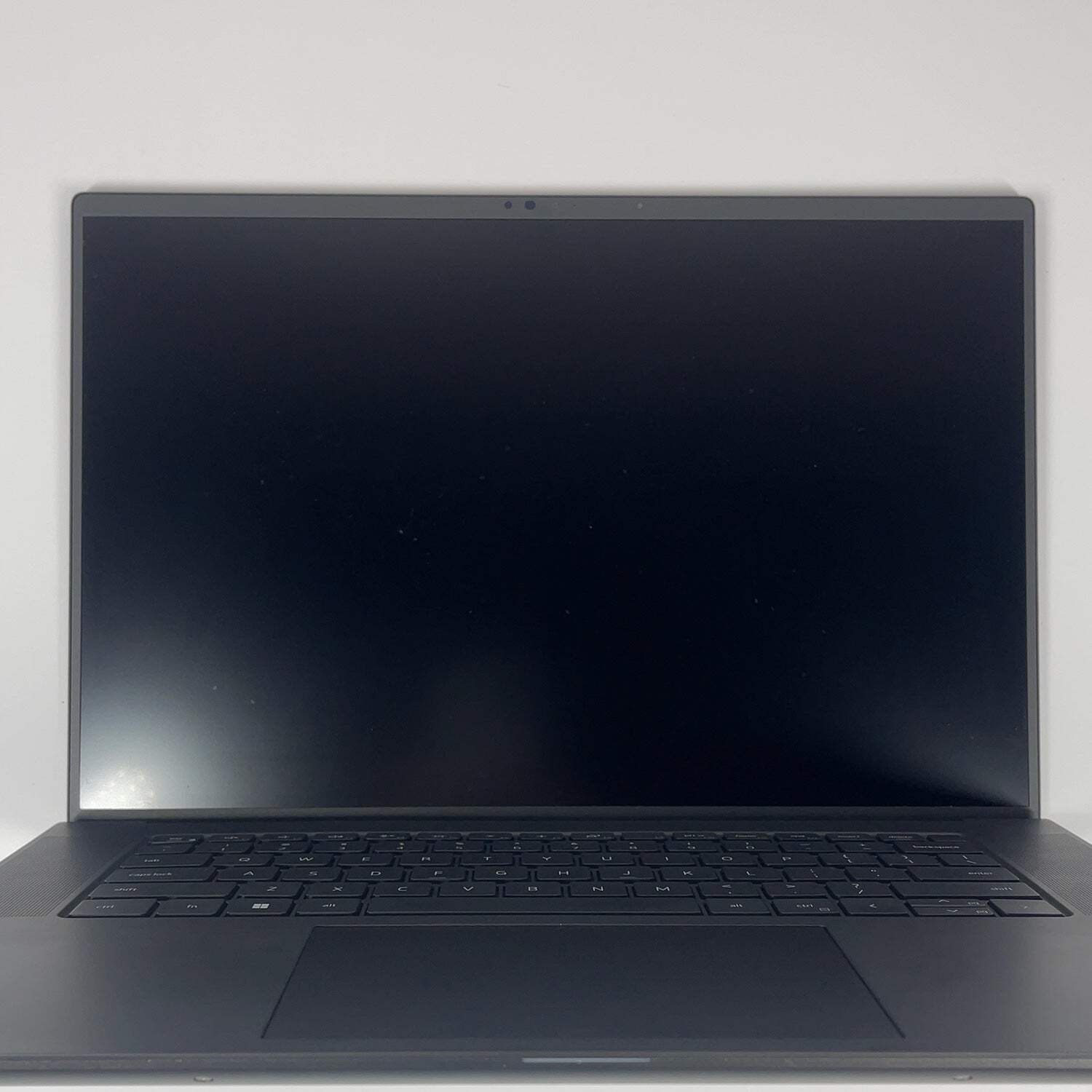 Dell Precision 5680 16″ i9-13900H 2.6GHz 64GB RAM 1TB SSD SSD RTX A1000 6GB
