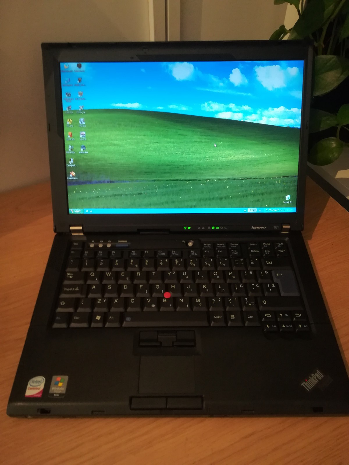 Lenovo ThinkPad T61 Core2 Duo Windows XP