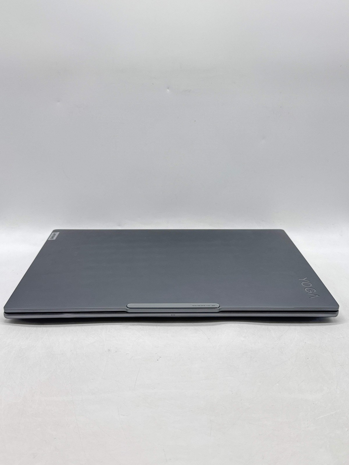Lenovo Yoga Pro 9 16IMH9 16″ 3.2K Core Ultra 9 185H TB SSD 32GB RAM RTX 4060 8GB