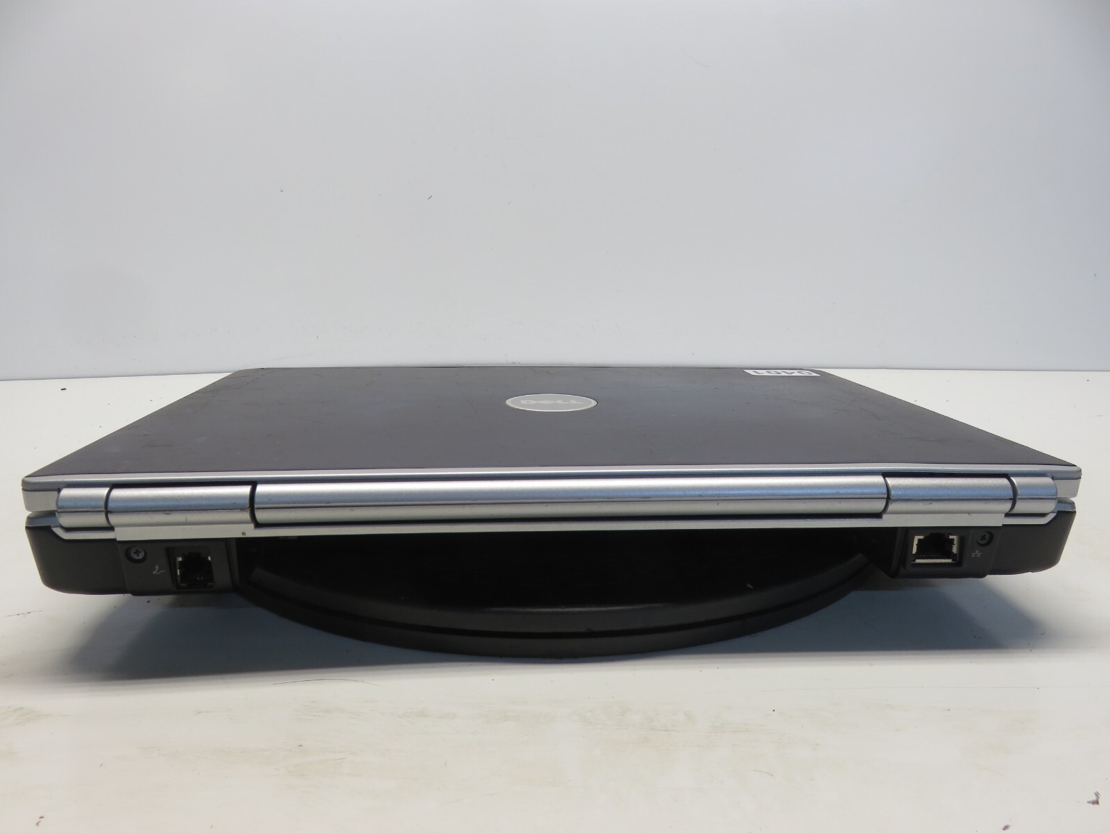 Dell Inspiron 1420 Intel Core 2 Duo Processor 1.83GHz 3GB NO HDD No Batt