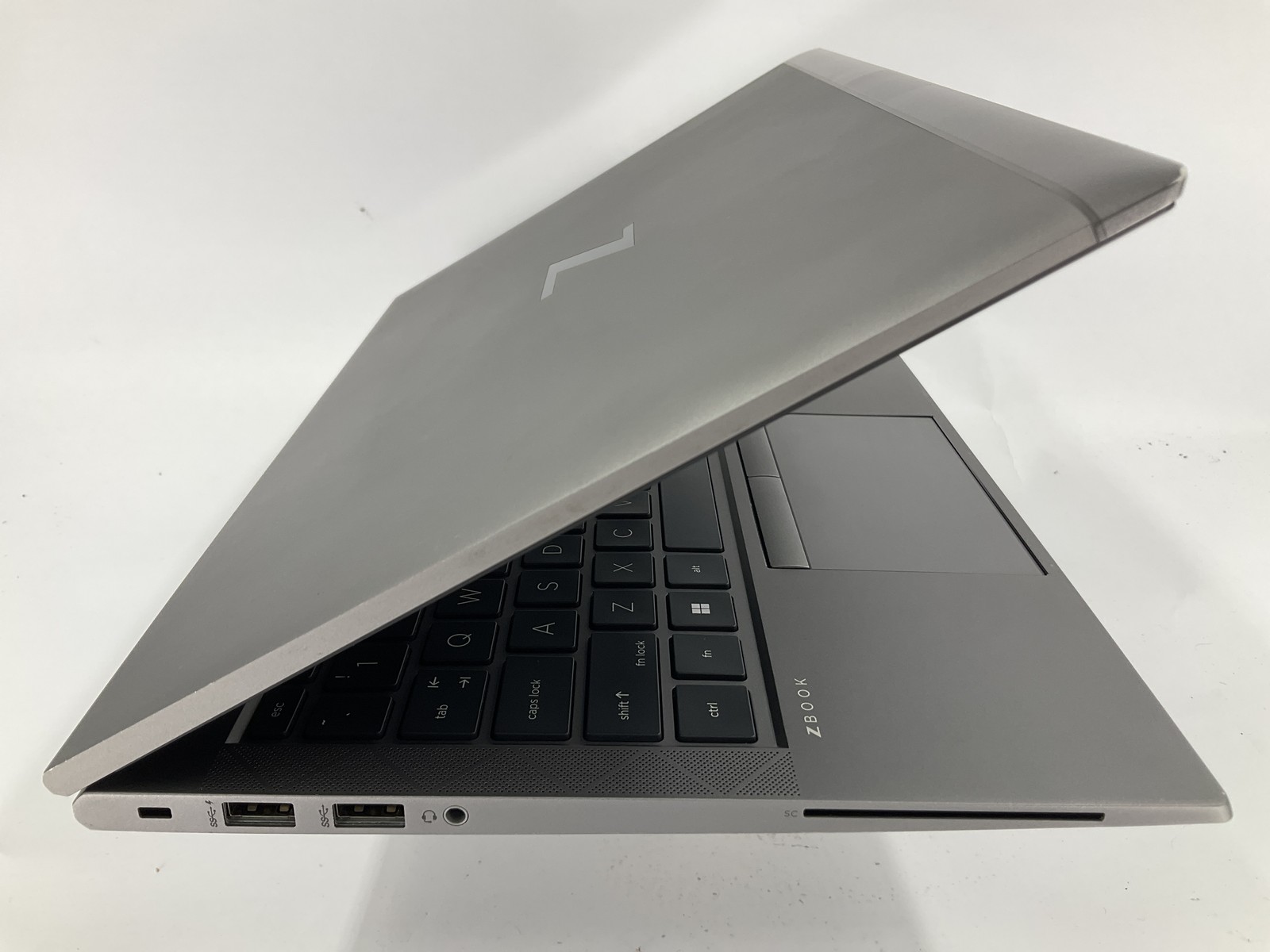 HP Zbook Firefly G8 14″ Core i5-1145G7 256GB 32GB B Win 11 Pro