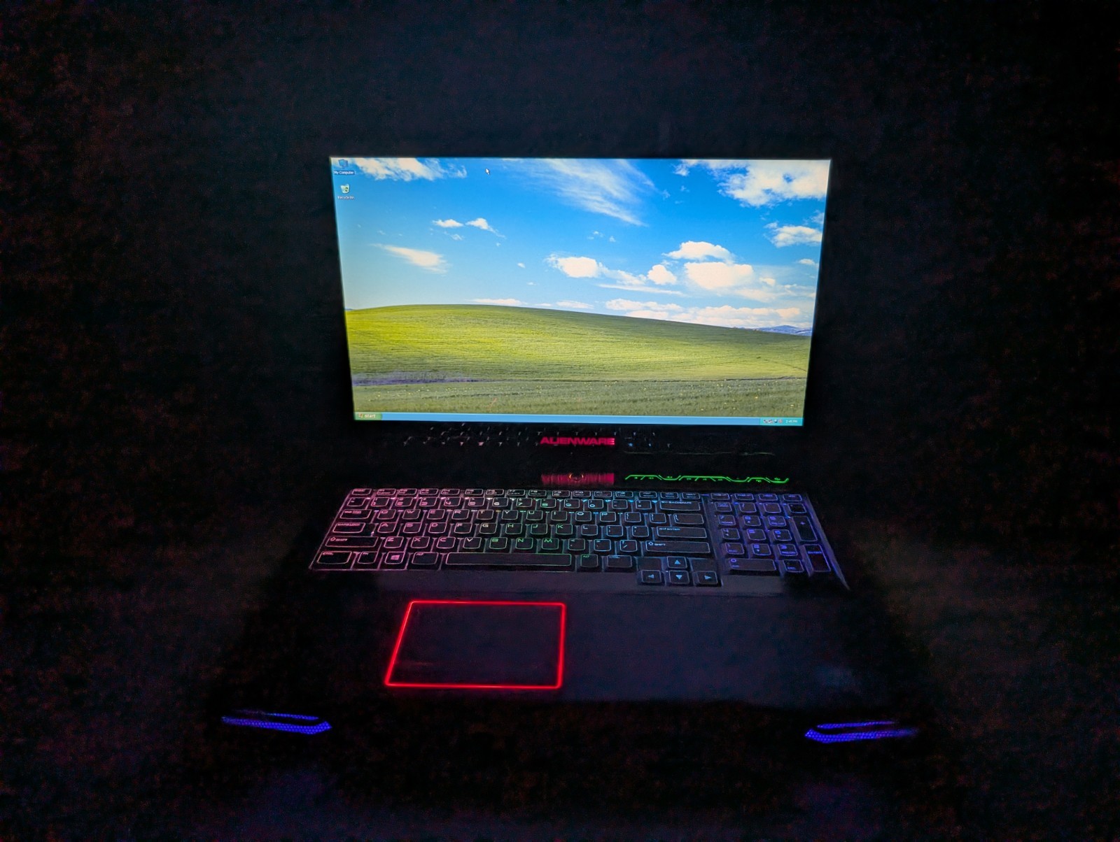 Alienware M17x R4 — i7 3rd Gen 32GB RAM 2TB SSD + 1TB HD | Triple XP + 7 + 10