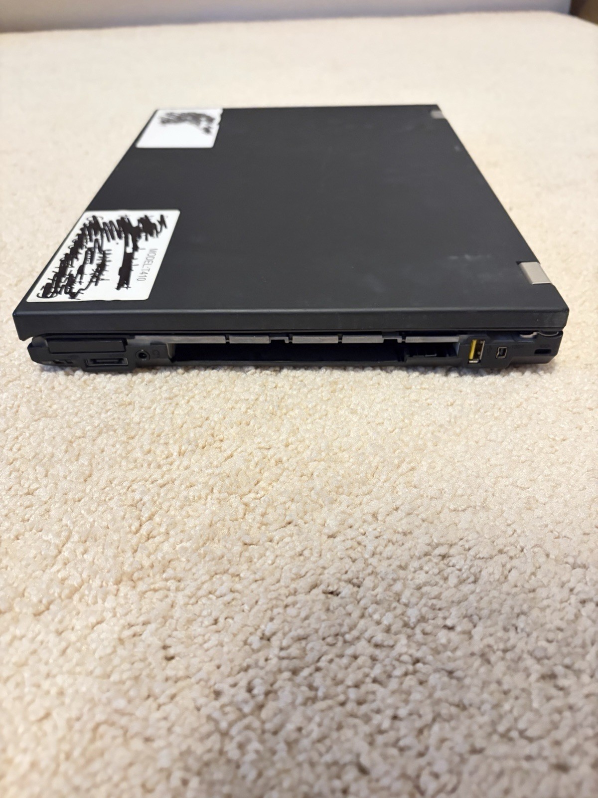 Lenovo ThinkPad T410 *FOR PARTS*