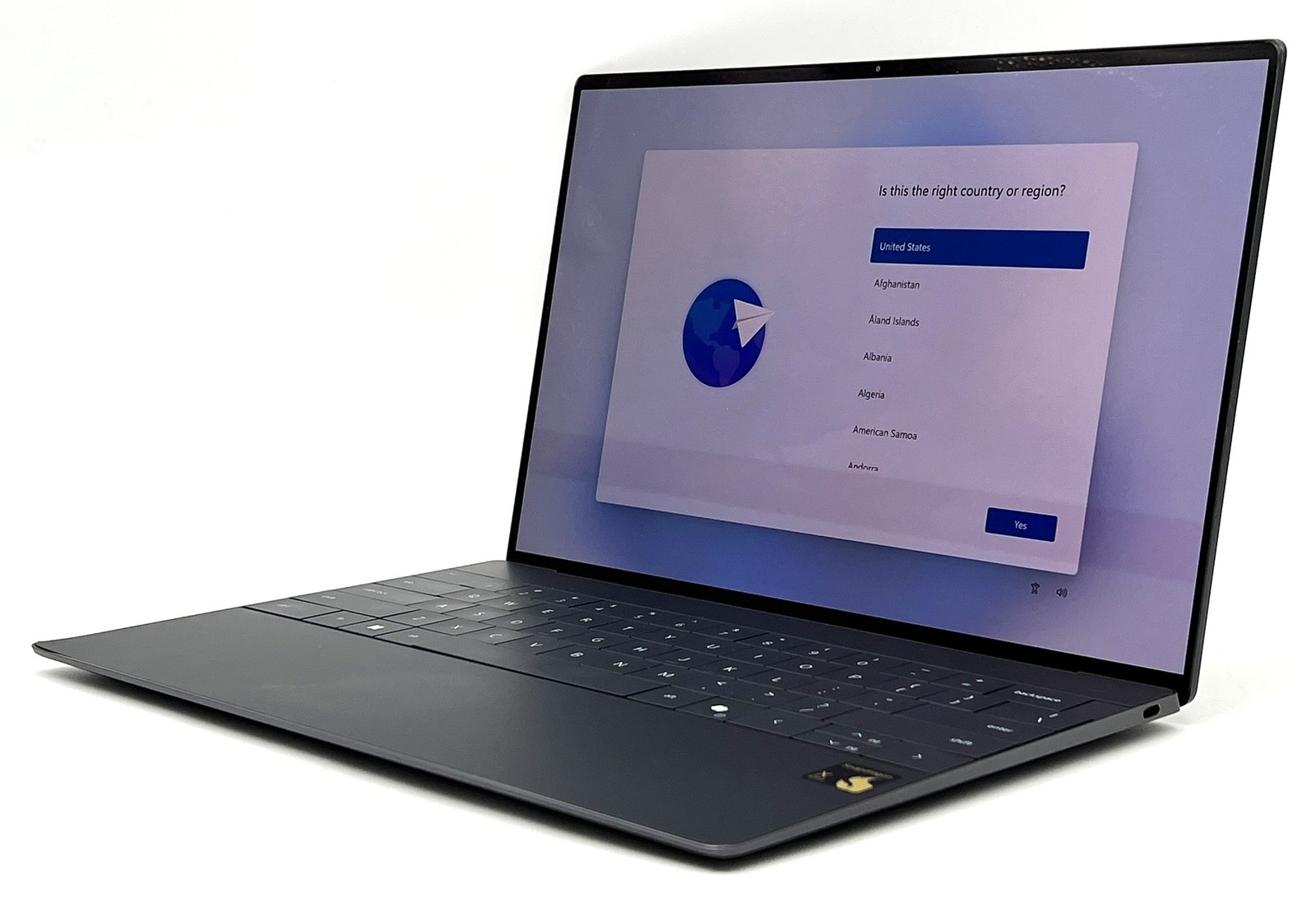 Dell XPS 13.4″ OLED Laptop – Snapdragon X Elite Copilot+ 16GB RAM – 512GB SSD