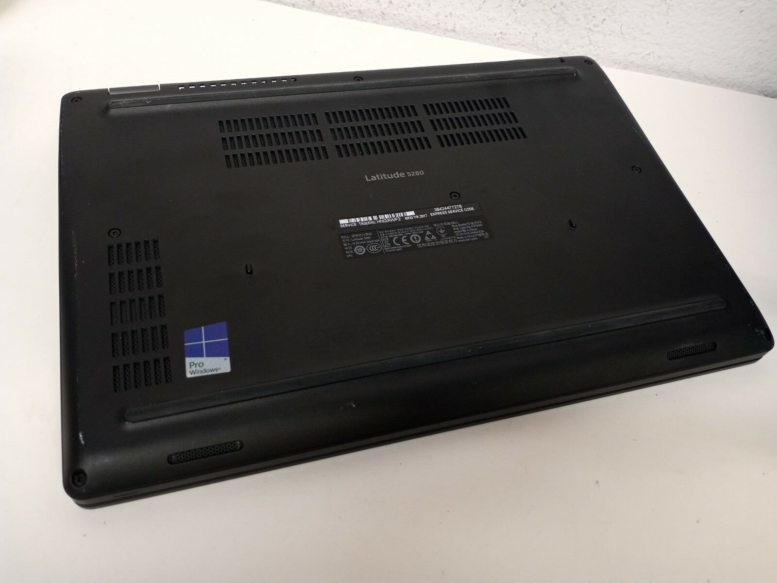 Dell Latitude 5280 12.5″ Intel Core I3-7100U 2.40GHz 4GB DDR4 500GB HDD Win11