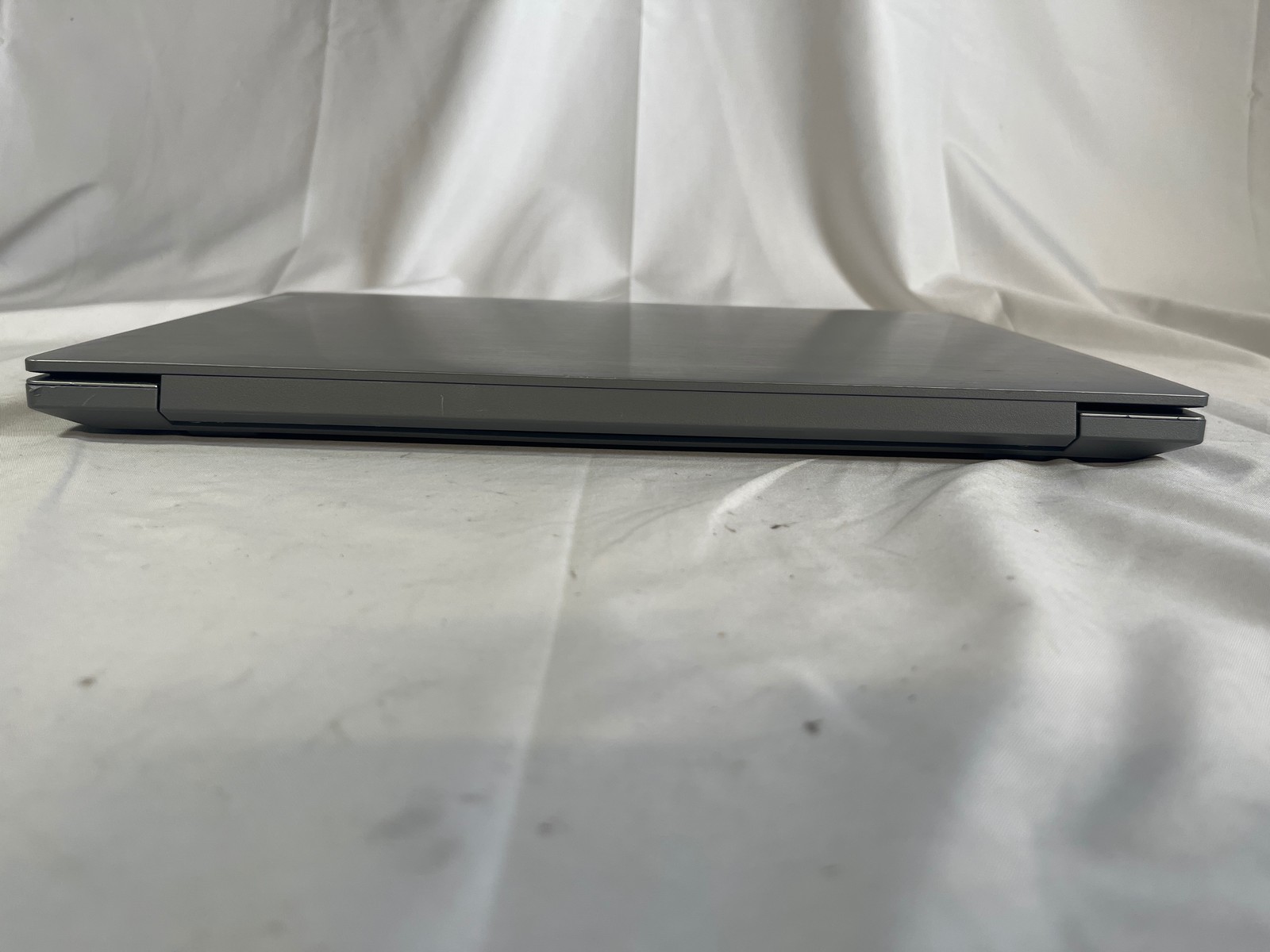 Lenovo IdeaPad L340-15API AMD Ryzen 3 None No Drive 15.6″ FOR PARTS/REPAIR