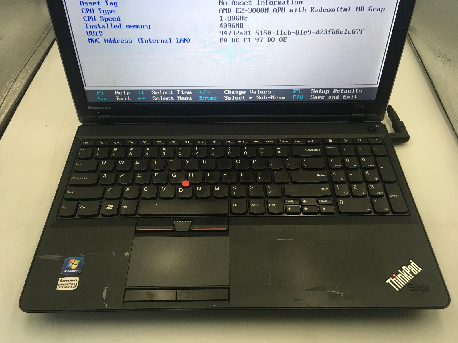 LENOVO THINKPAD E525 – BOOTS TO BIOS – AMD E2 3000M – 4GB RAM – 15″ – READ – BB!