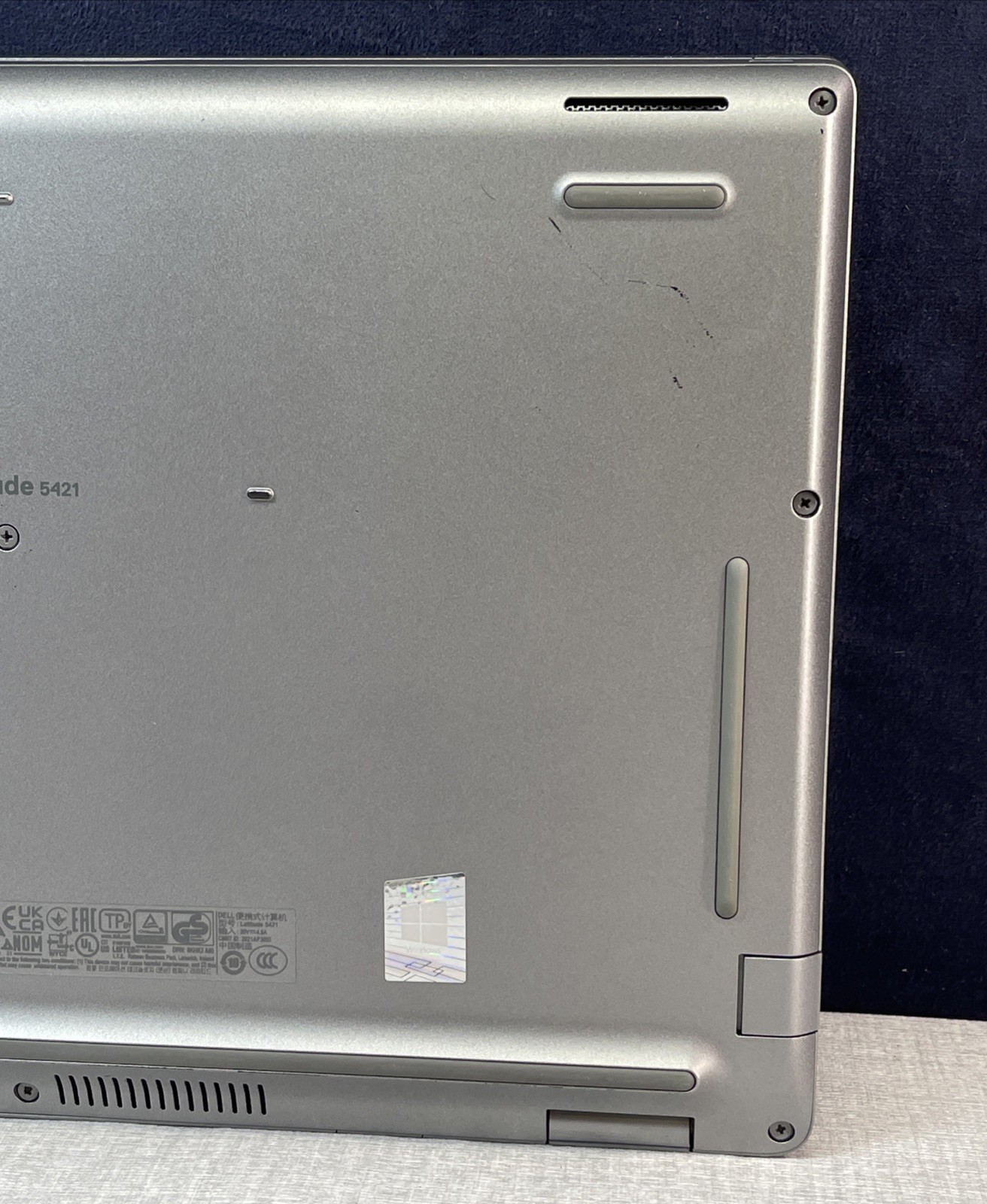 Dell Latitude 5421 14” Laptop i5-11400H 16GB RAM 256GB SSD