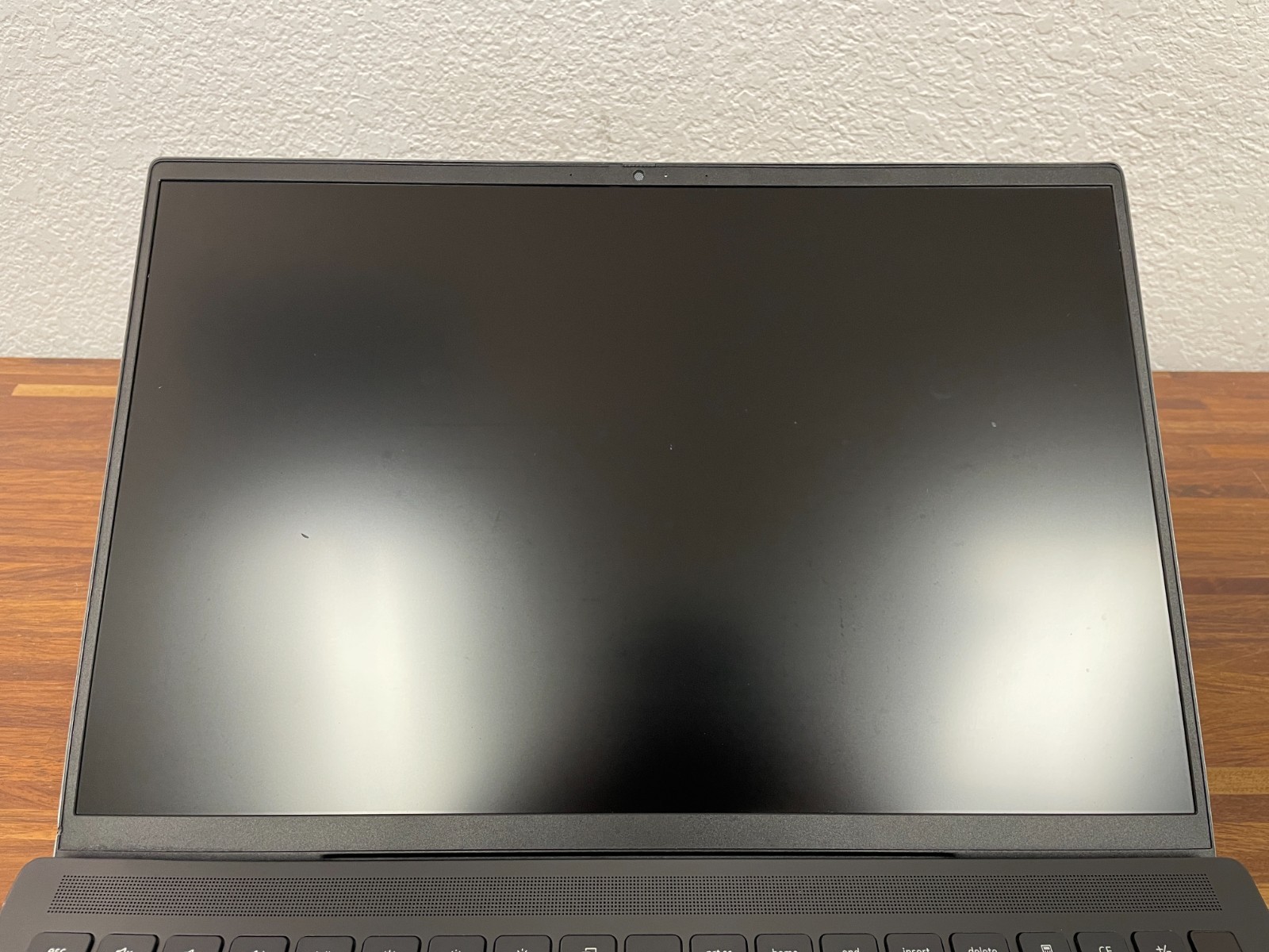 Dell Vostro 7620 16″ i7-12700H 16GB RAM 1TB SSD RTX 3050 Ti Win 11 Pro