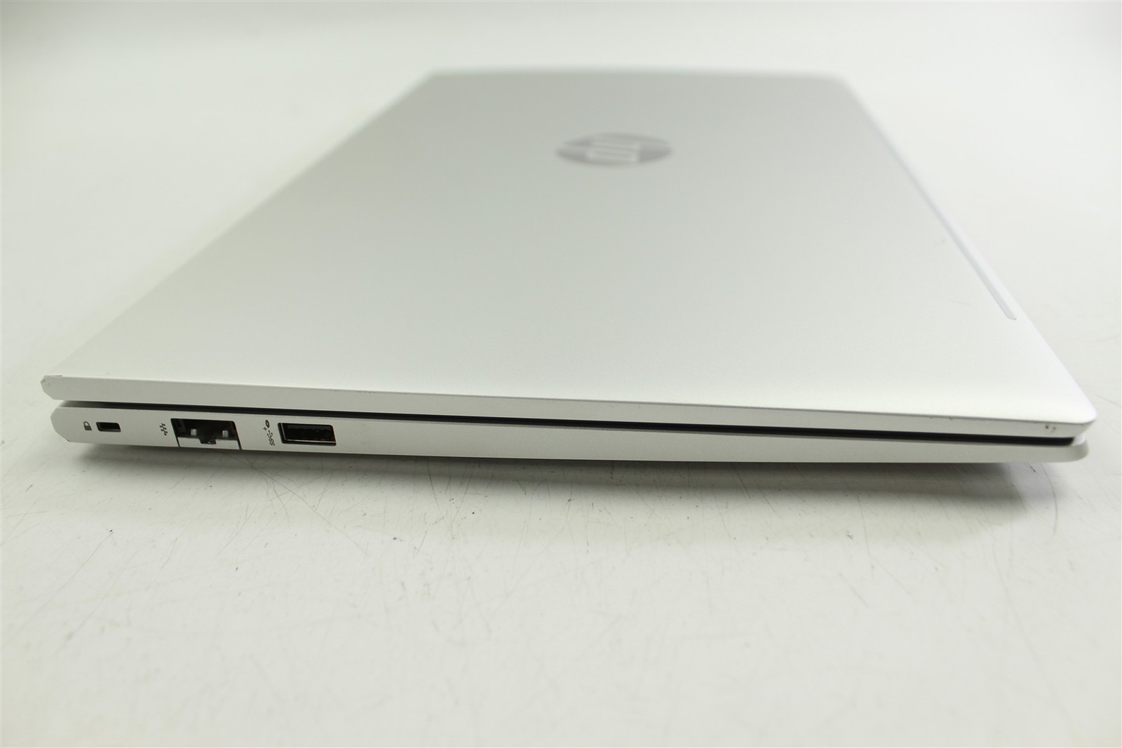 HP ProBook 450 G10 15.6″ FHD i5-1334U 3.4GHz 256GB SSD 8GB RAM W11P