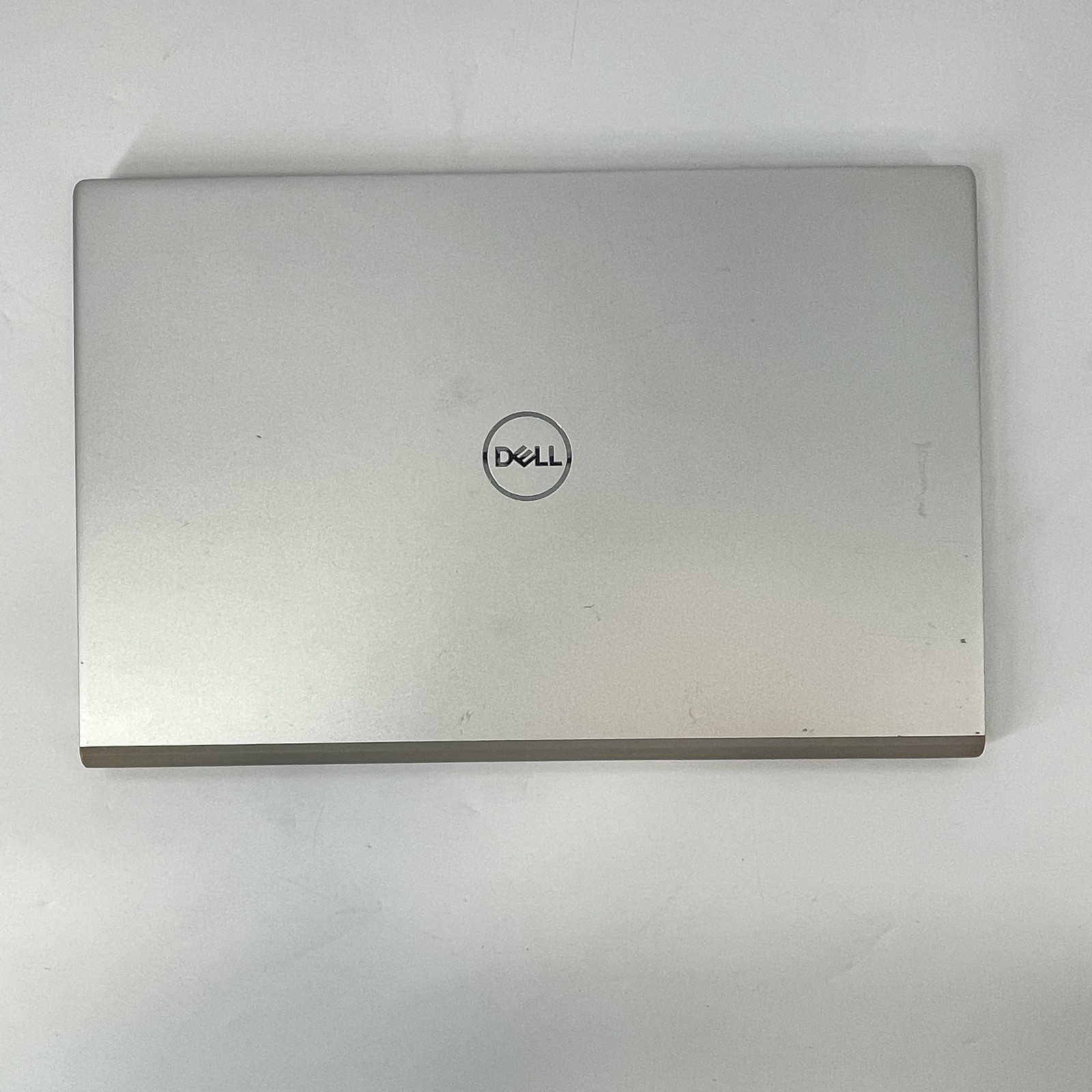 Dell Inspiron 5502 15.6 Silver FHD i7-1165G7 2.80GHz 12GB 512GB SSD Good
