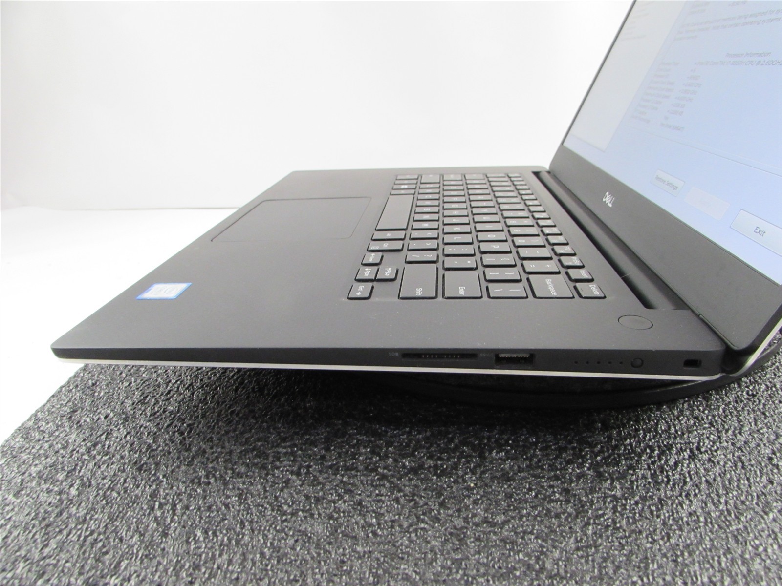 DELL PRECISION 5540 1920X1080 FHD I7-9850H 512GB SSD 32GB RAM T2000 NO O.S