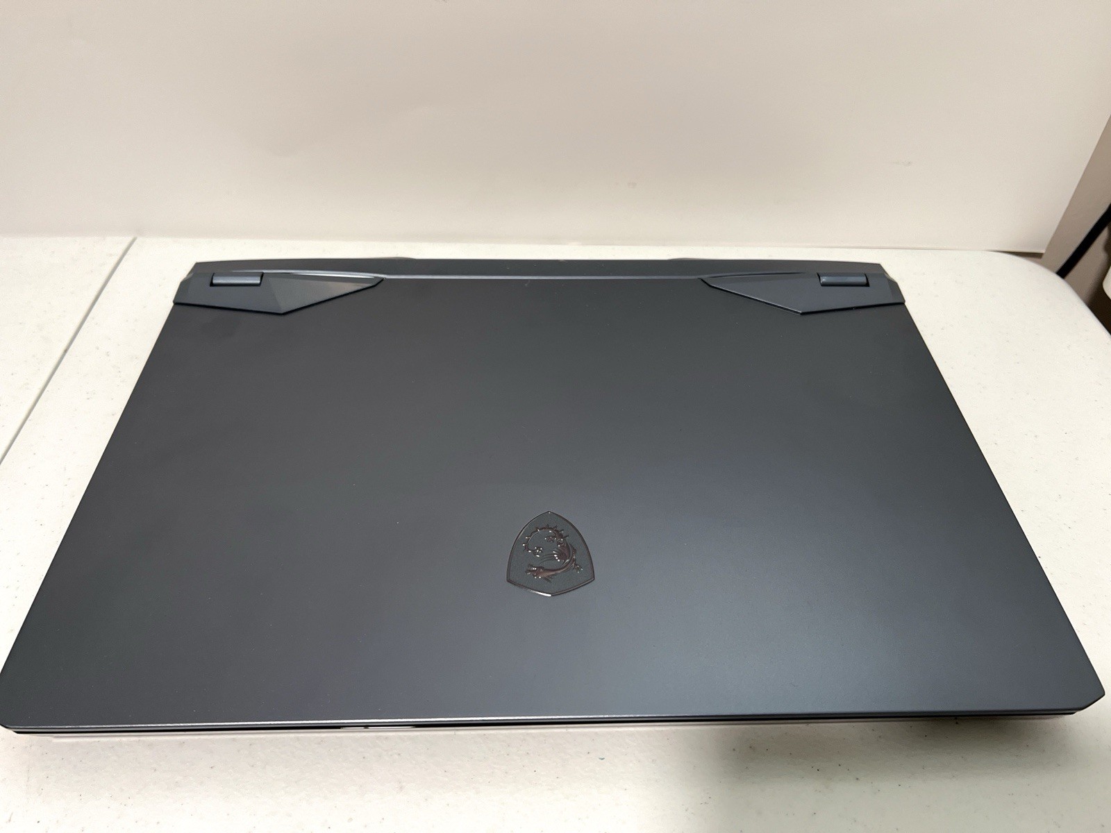 MSI GE76 Raider 17.3″ Gaming Laptop – i7-12700H, 16GB DDR5, RTX 3060, 1TB SSD