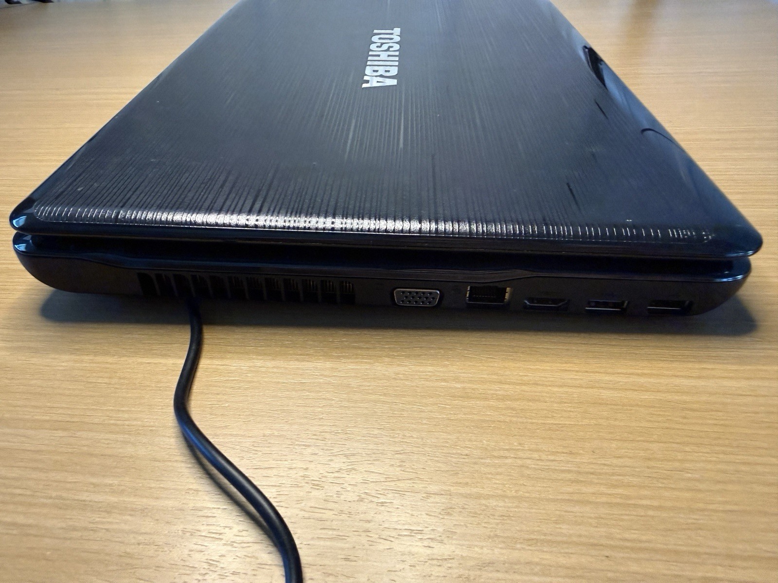 Toshiba Satellite P755-S5215 Core i3 Laptop 6GB RAM 640GB HDD Clean Tested READ