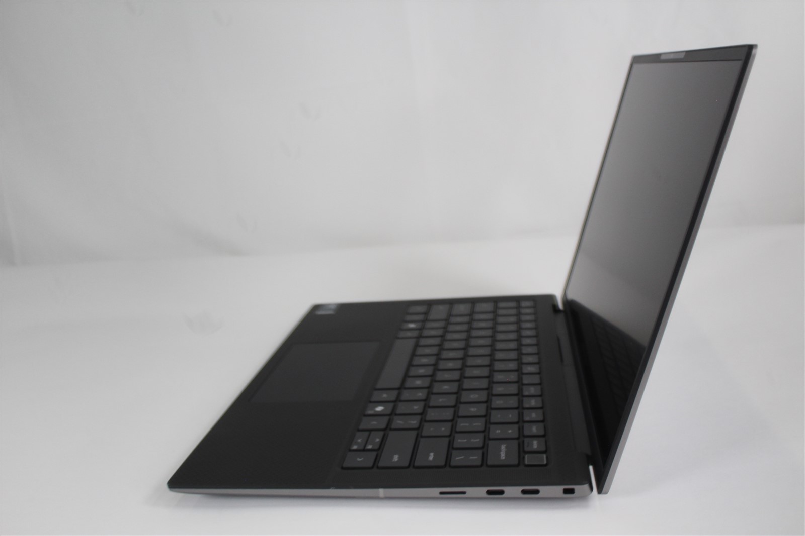 Dell Precision 5490 P154G 2024 14” Core Ultra 7 165H 1.4GHz 32GB 512GB SSD
