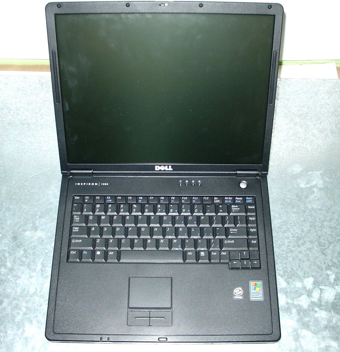 Dell Inspiron 1000 256MB RAM Pentium 4 2.2 GHz NO HDD/Power Supply. XP EraLaptop